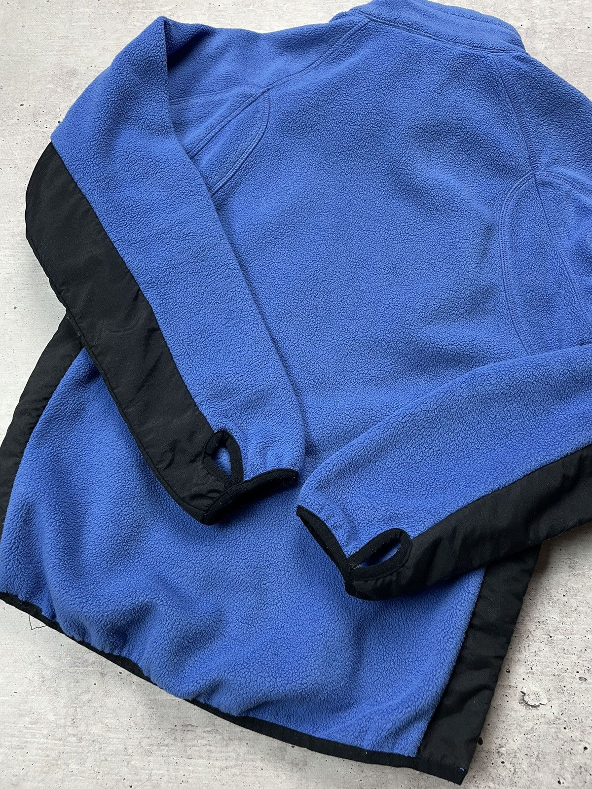 Helly Hansen × Vintage Vintage Helly Hansen fleece jacket Size S Size US S / EU 44-46 / 1 - 13 Thumbnail