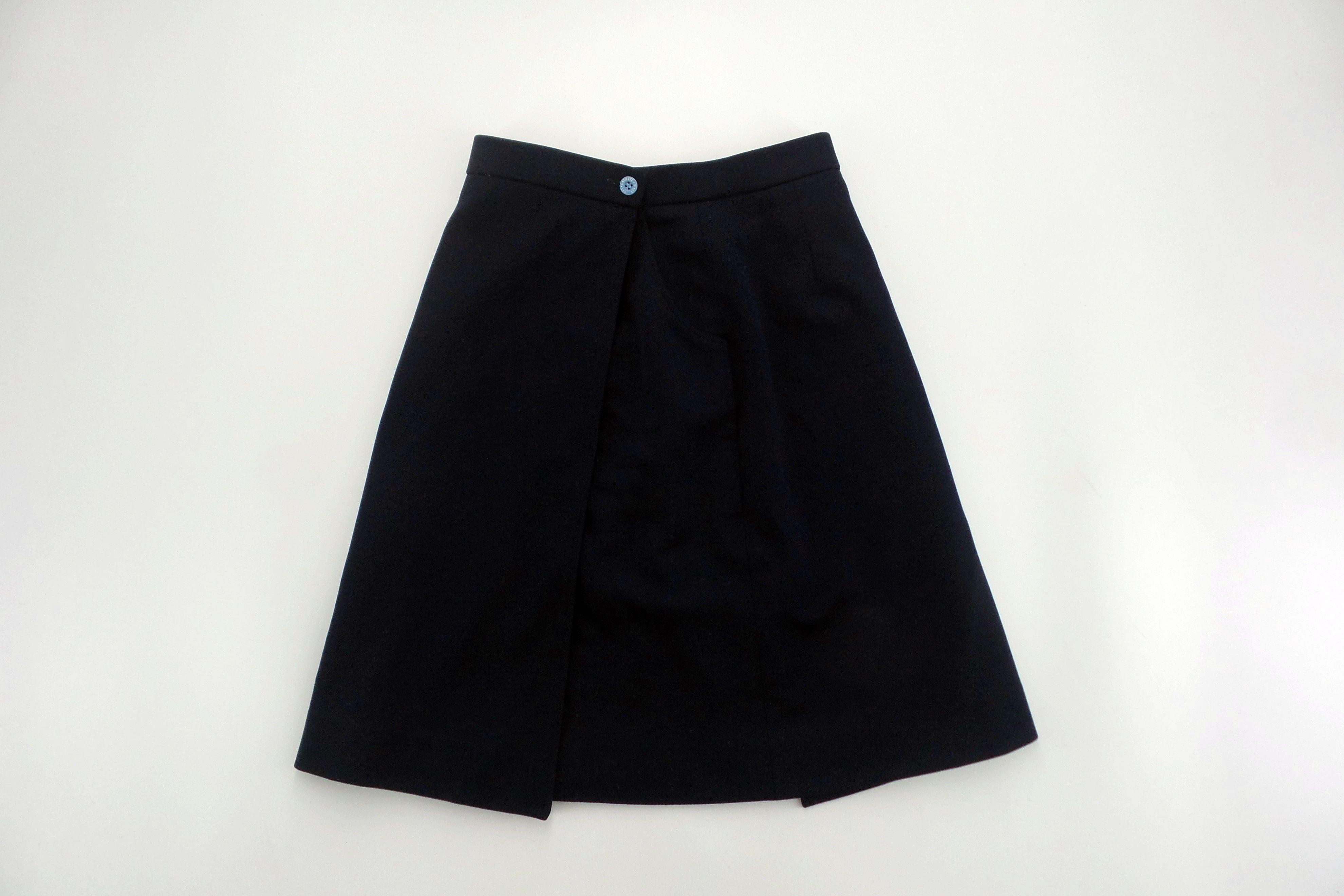 Lacoste Lacoste Mini Skirts W25xL21.5 Size 25" / US 0 / IT 36 - 8 Thumbnail