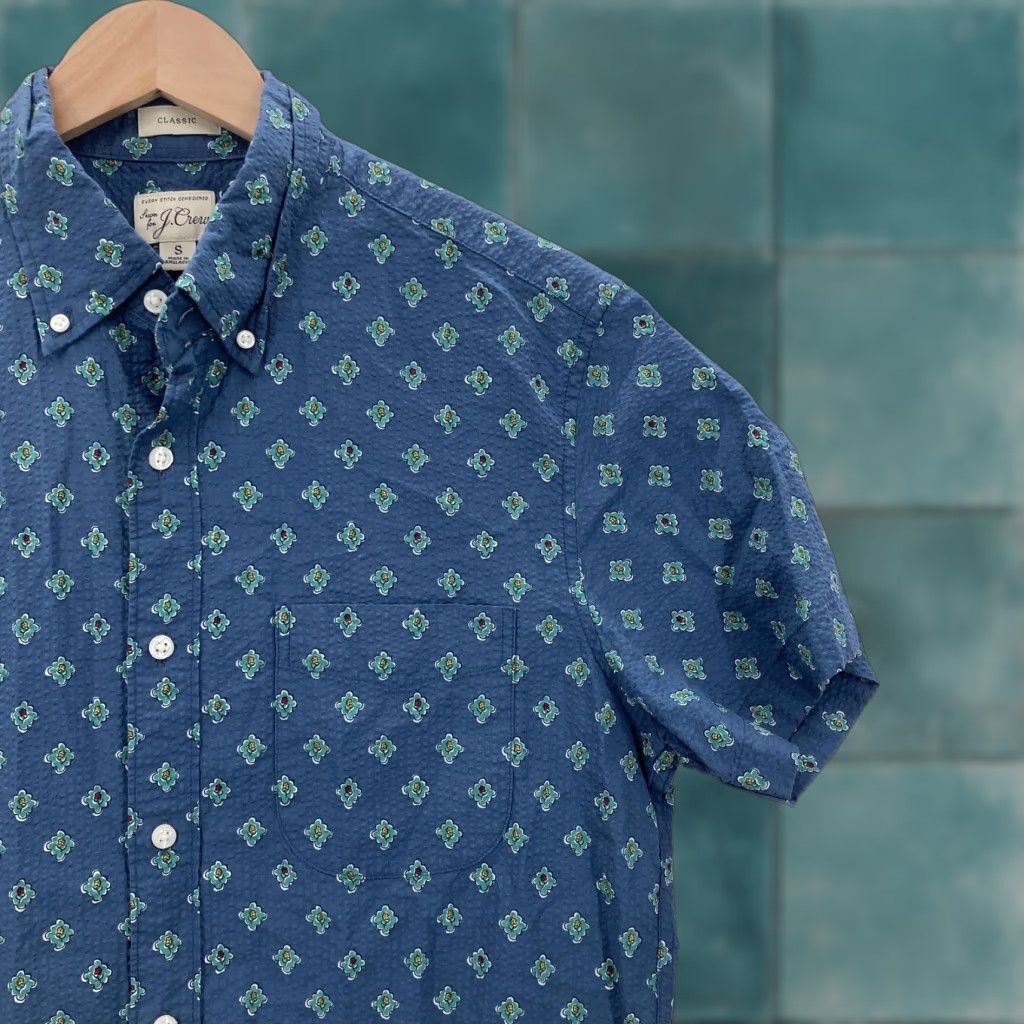 J.Crew J.Crew Shirt Mens Small Blue Classic Short Sleeve Floral Medallion Seersucker Shirt Size US S / EU 44-46 / 1 - 1 Thumbnail
