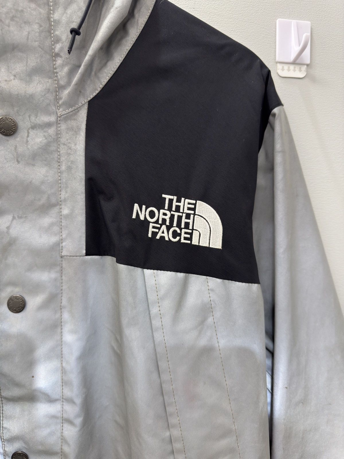 Supreme × The North Face Supreme The North Face 3M Reflective Jacket Size US M / EU 48-50 / 2 - 2 Thumbnail