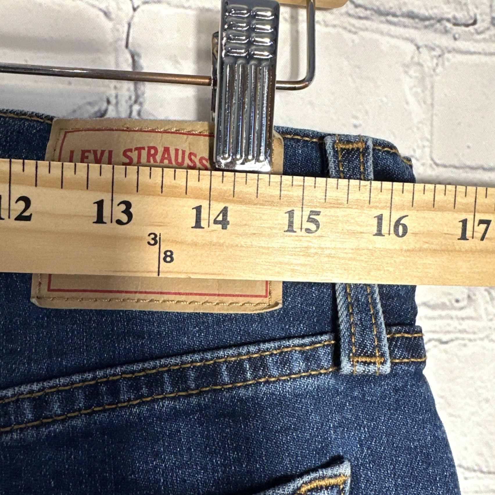 Levi's Levi's Jeans Womens 32 Blue Wedgie Straight Button Fly High Rise Medium Wash Jeans Size 24" / US 00 / IT 34 - 5 Thumbnail