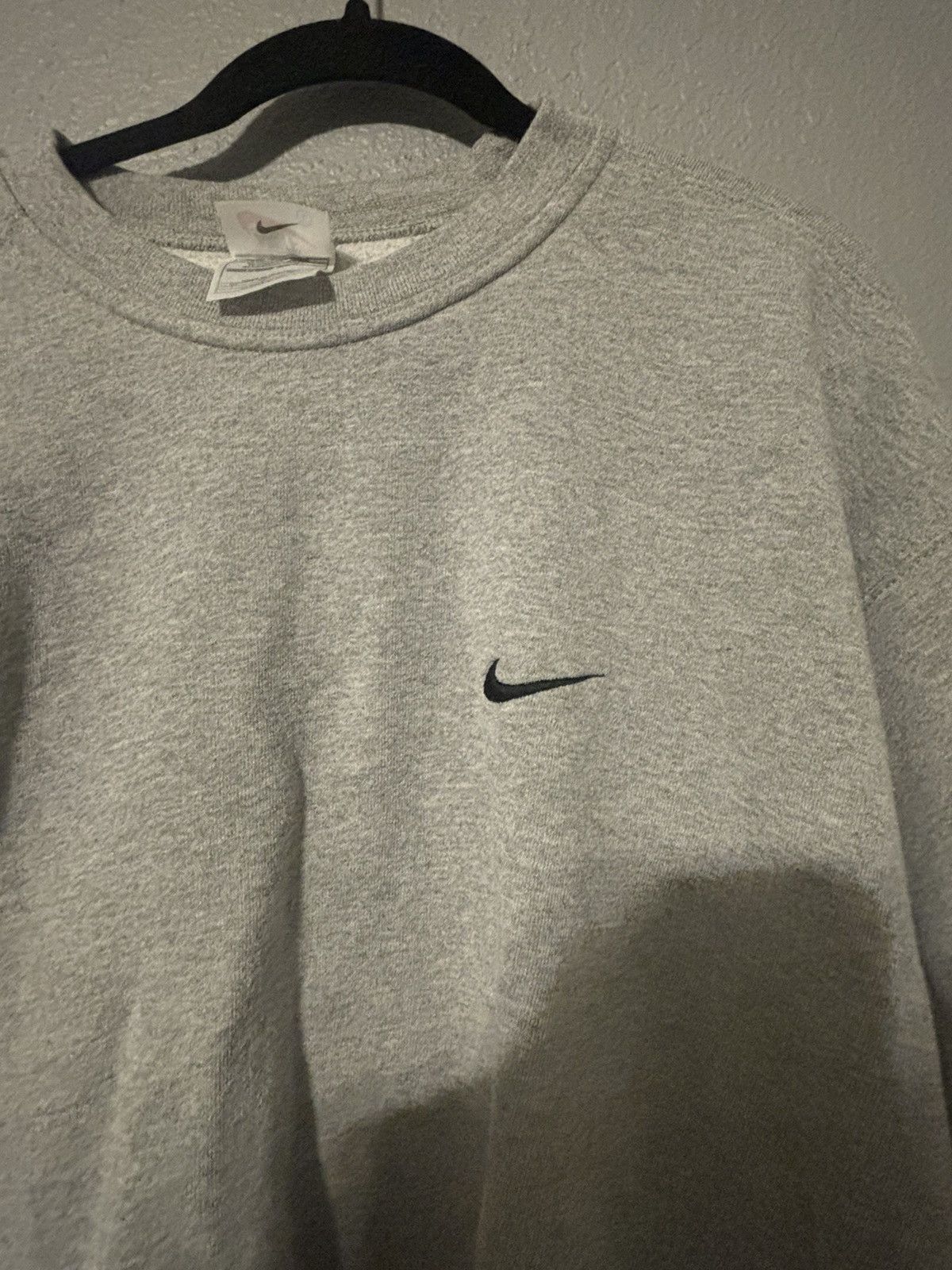 Nike × Vintage Vintage 90s Nike gray sweater Size US L / EU 52-54 / 3 - 2 Thumbnail