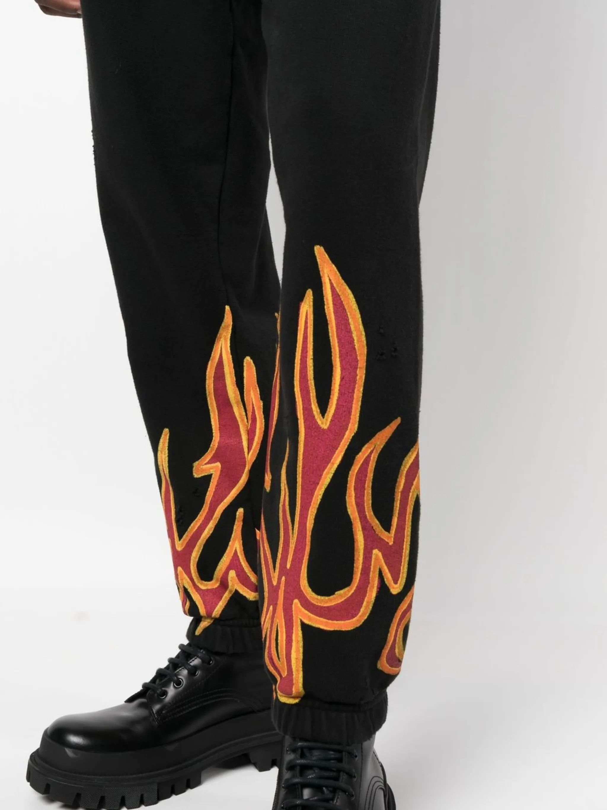Palm Angels o1gr1nt0325 Gd Graffiti Flames Sweatpant in Black Size US 30 / EU 46 - 5 Thumbnail