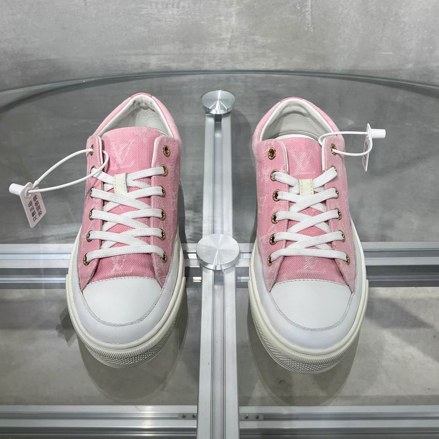 Louis Vuitton LV Monogram canvas sneakers pink 36 Size US 5.5 / IT 35.5 - 1 Thumbnail