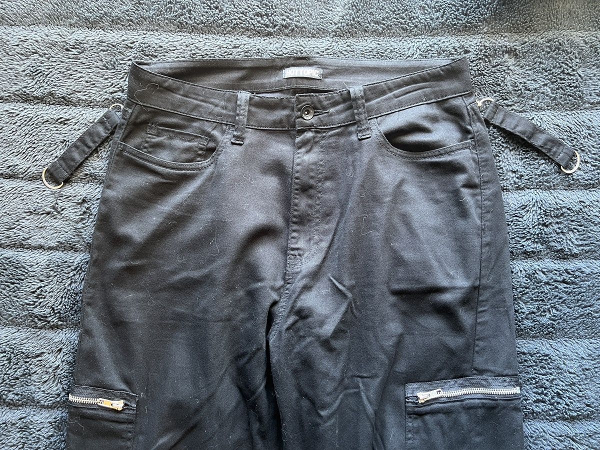 Hot Topic Zippers & Chains Wide Leg Size US 30 / EU 46 - 4 Thumbnail