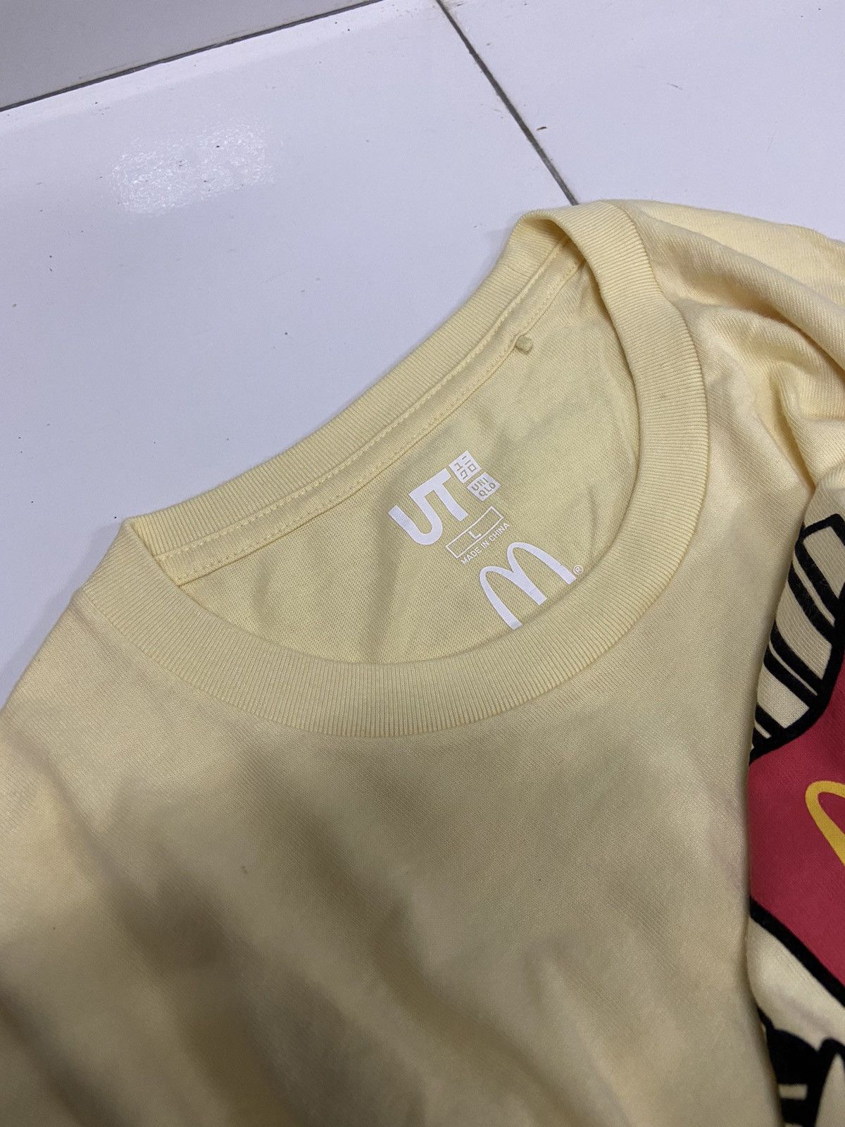 Uniqlo UNIQLO 50th BIG MAC HAMBURGER ANNIVERSARY TEE SHIRT Size US M / EU 48-50 / 2 - 7 Thumbnail