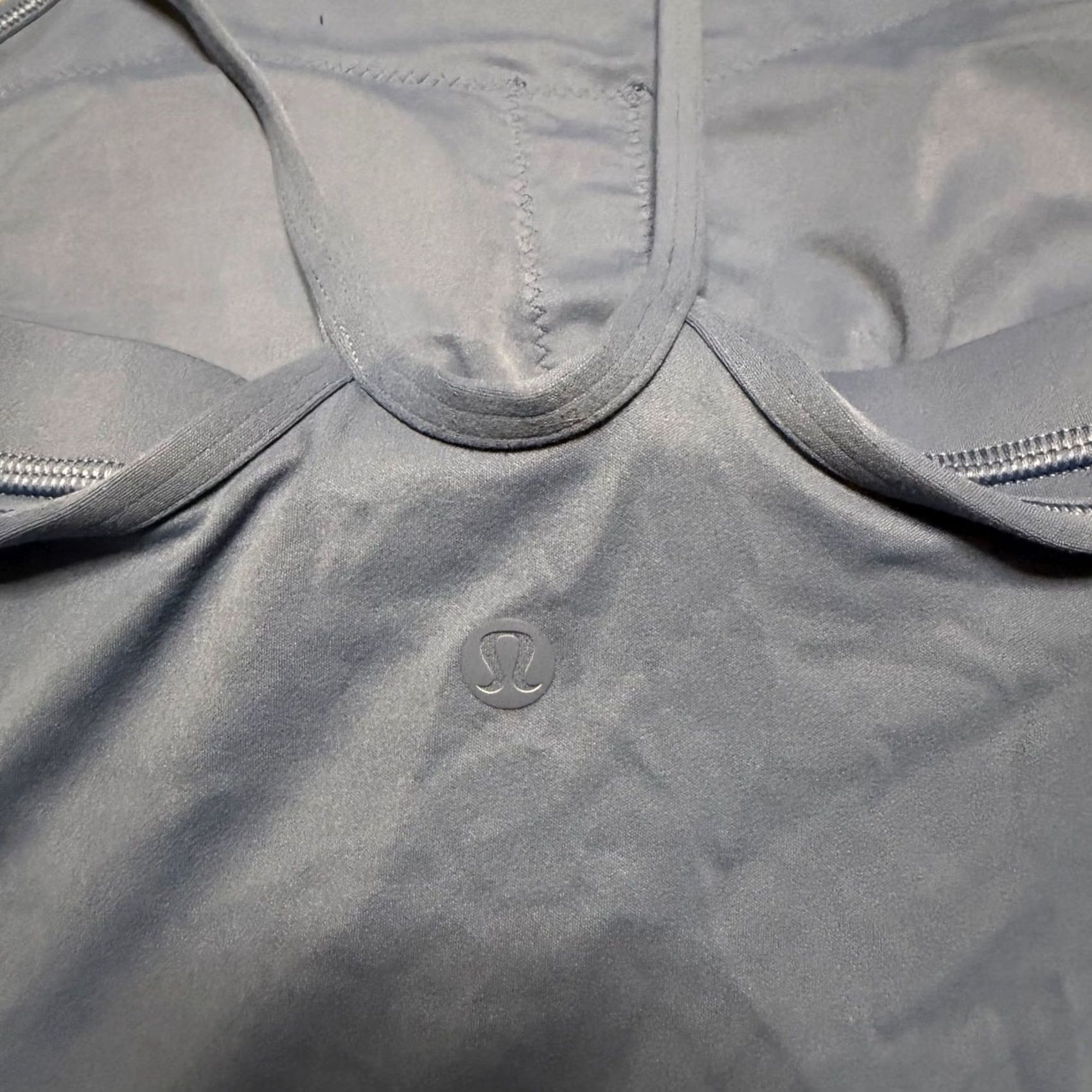 Lululemon Lululemon Crop Tank Top Womens 8 Lightweight High Neck Water Drop Built in Bra Blue Tank Womens 8 Regular Women Size M / US 6-8 / IT 42-44 - 3 Thumbnail