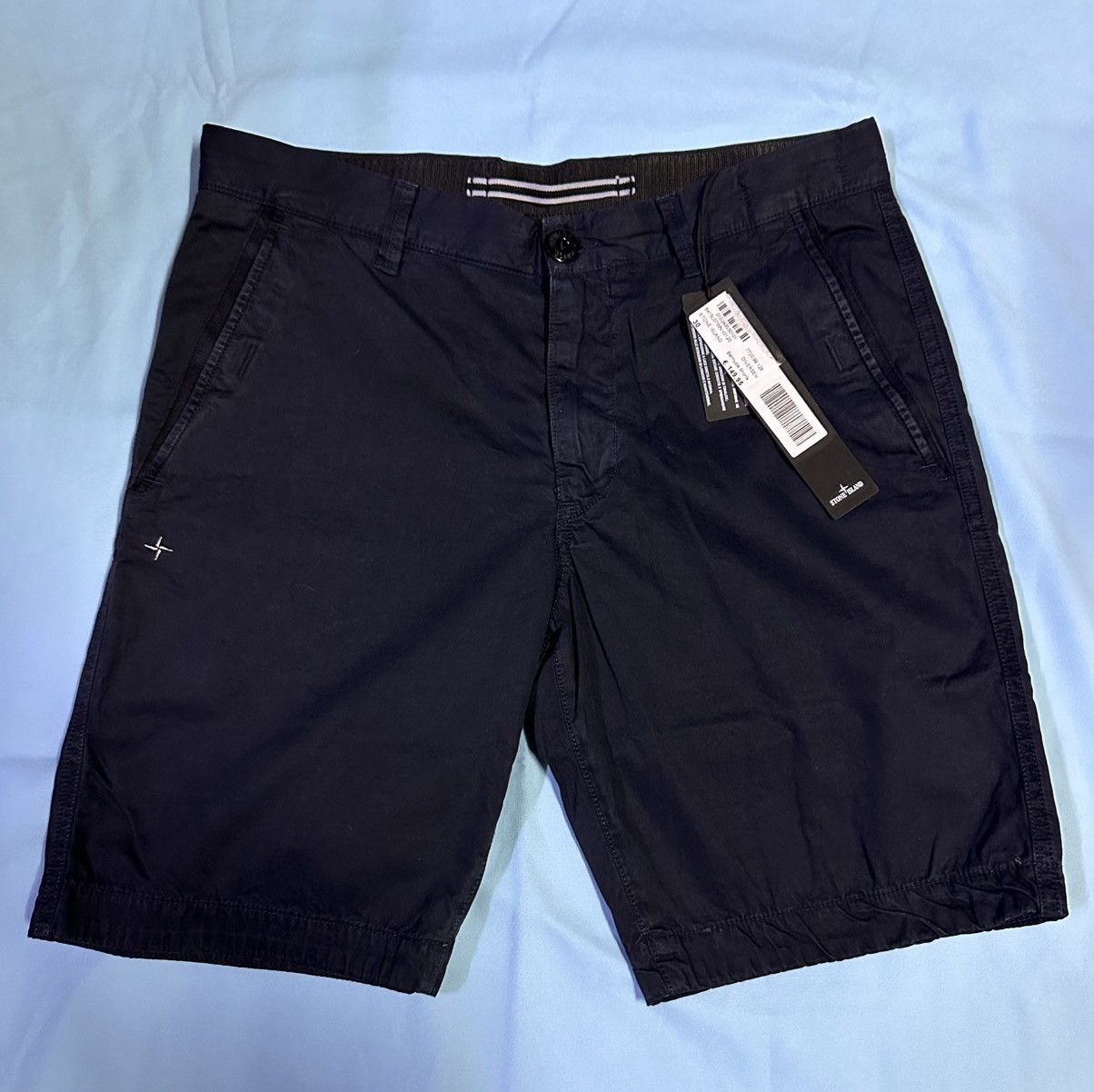 Stone Island Stone Island Bermuda Shorts Size US 30 / EU 46 - 1 Thumbnail