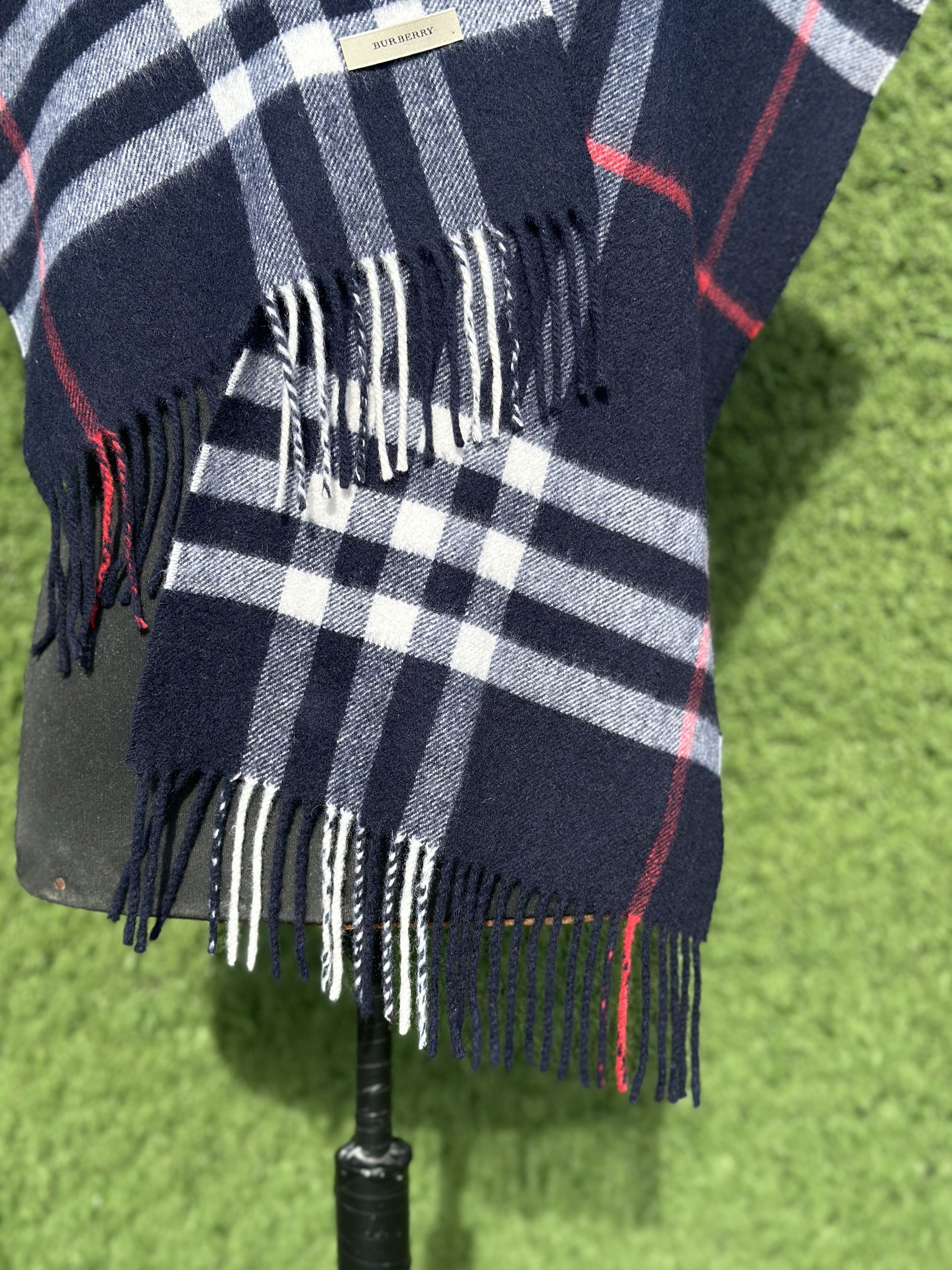 Burberry Burberry 100% Cashmere Check Scarf Fringe Classic 180x30 Cm Size ONE SIZE - 5 Thumbnail