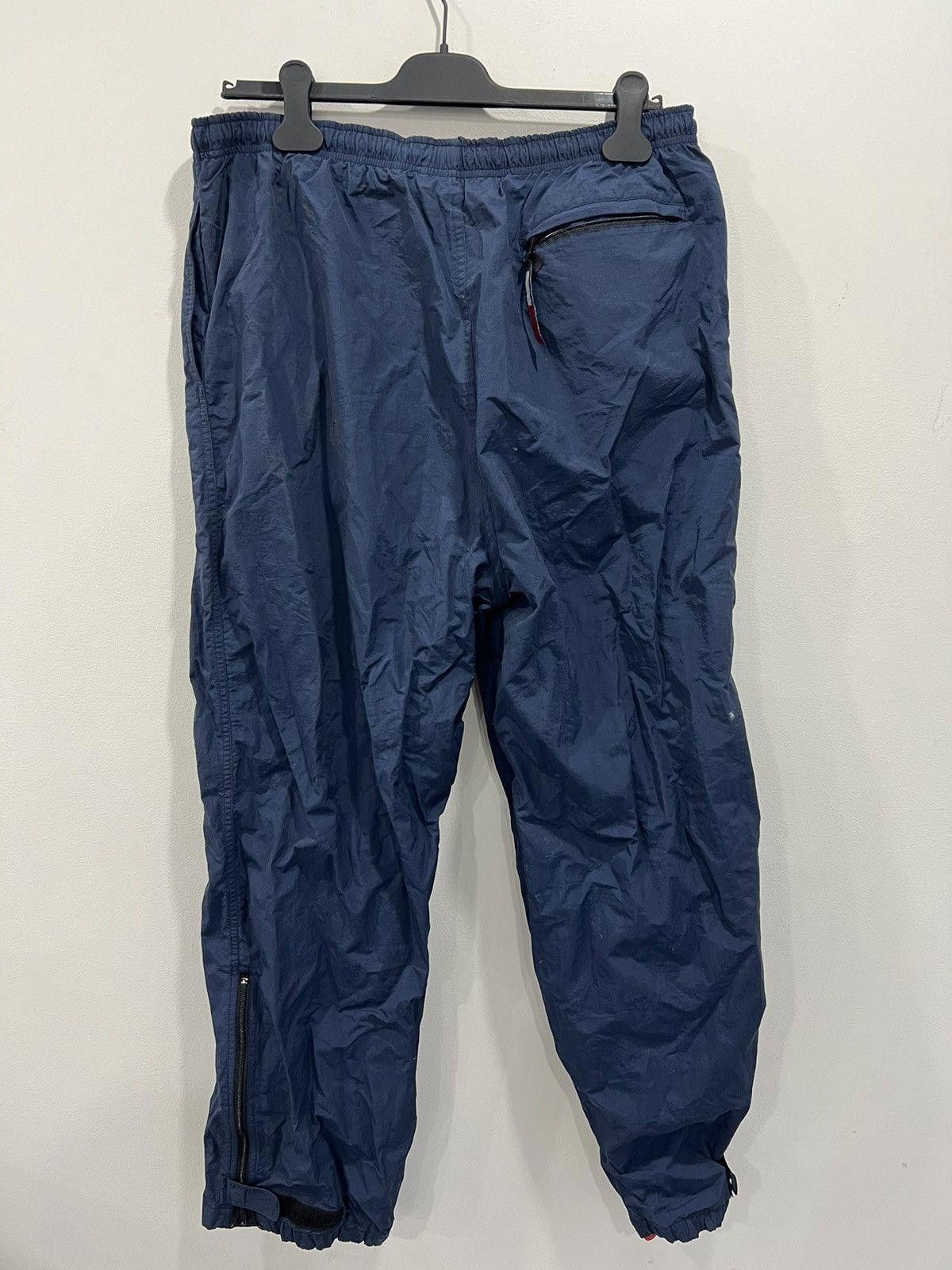 Vintage Vintage 90s Tommy Hilfiger Pants nylon medium Size US 32 / EU 48 - 2 Thumbnail
