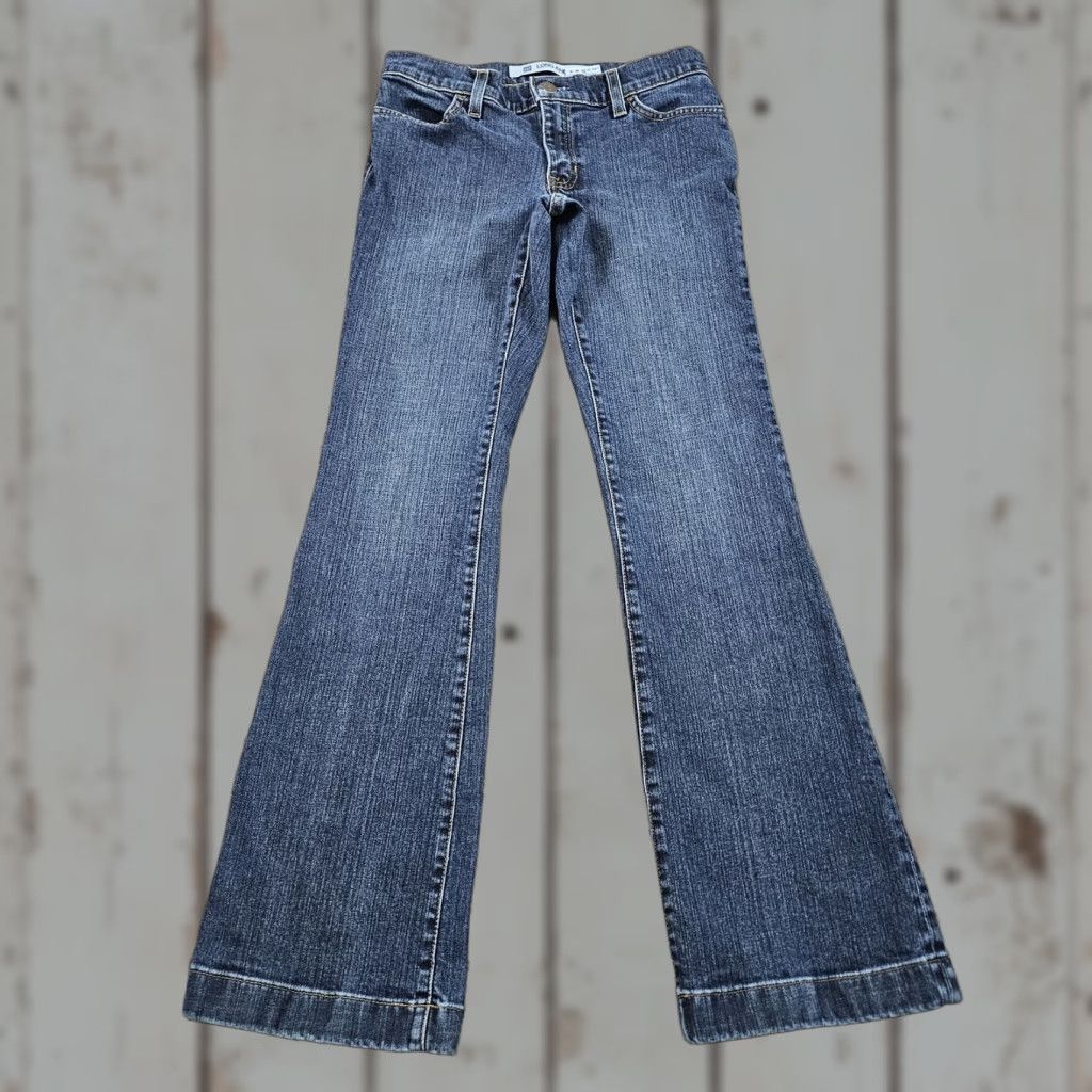 Gap GAP Jeans Womens Flared Regular Denim 26x30 Dark Blue Stretch 1R/26x30 Canada Women Jeans Size 25" / US 0 / IT 36 - 1 Thumbnail