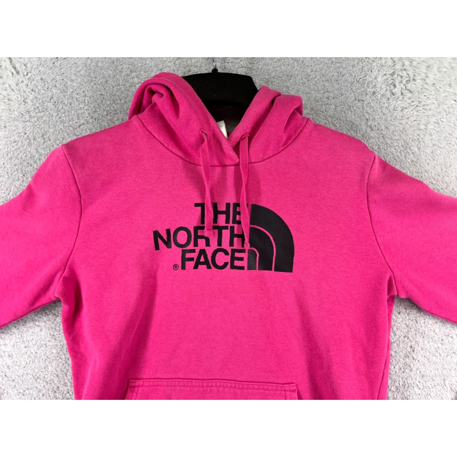 The North Face VINTAGE The North Face Hoodie Sweater Womens Small Pink Cotton Jersey Pullover Logo Pocket Activewear Size S / US 4 / IT 40 - 4 Thumbnail
