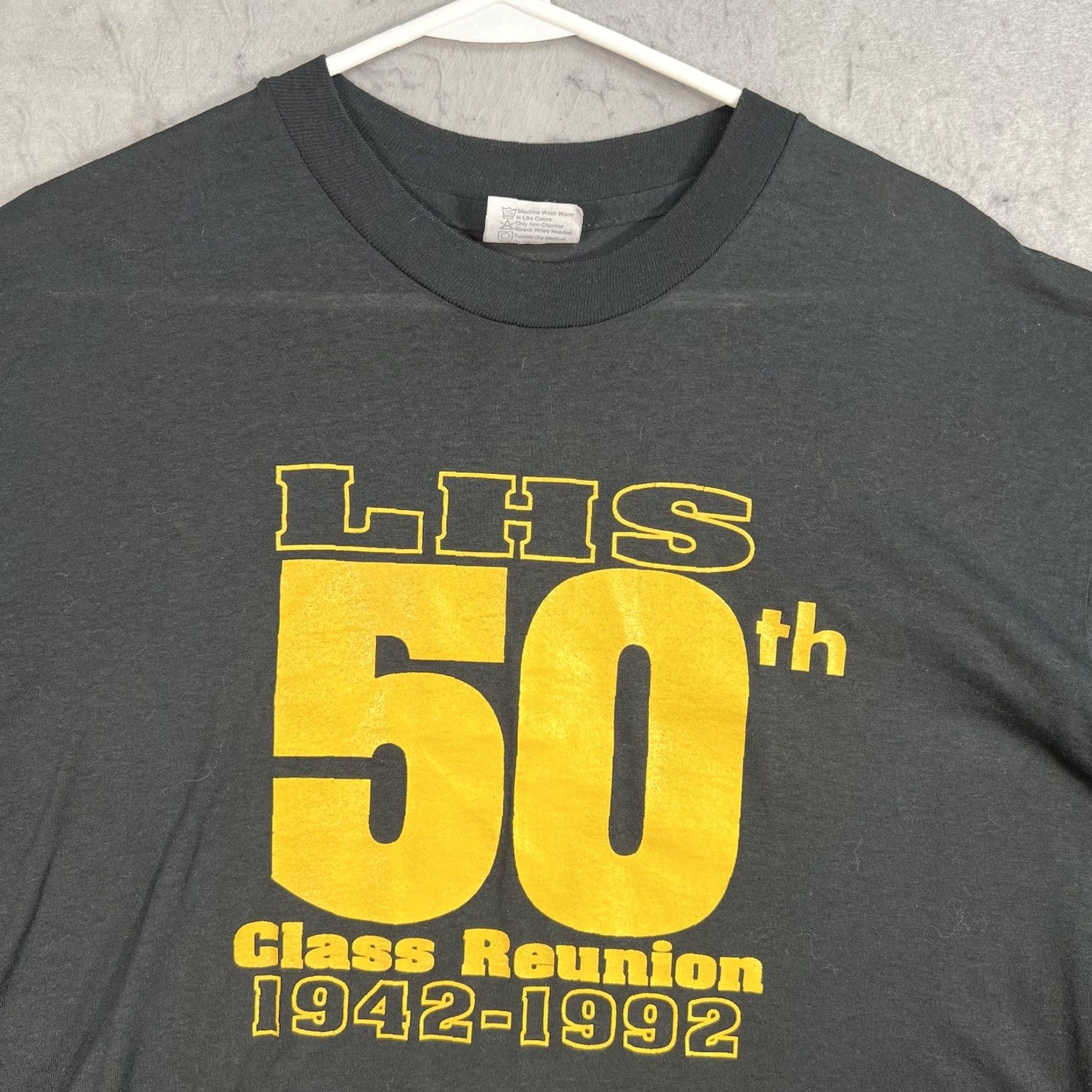 Hanes VINTAGE LHS Class Reunion Campus Cats T Shirt Adult XL Black USA Made Mens Size US XL / EU 56 / 4 - 5 Thumbnail