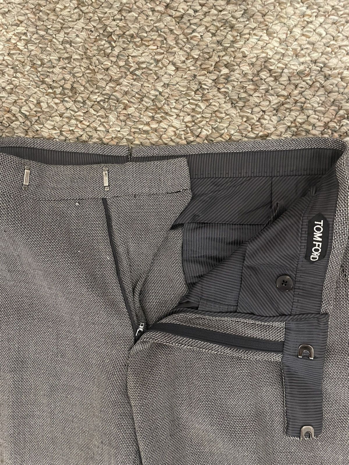 Tom Ford Grey Two Piece Tom Ford Suit Size 48R - 5 Thumbnail
