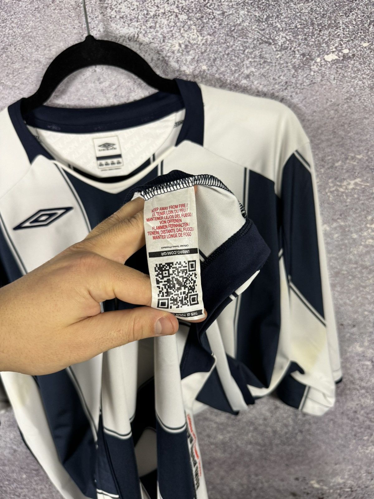 Umbro × Vintage Vintage West Bromwich Albion 2008/09 Umbro Jersey Blokcore Size US XXL / EU 58 / 5 - 10 Thumbnail
