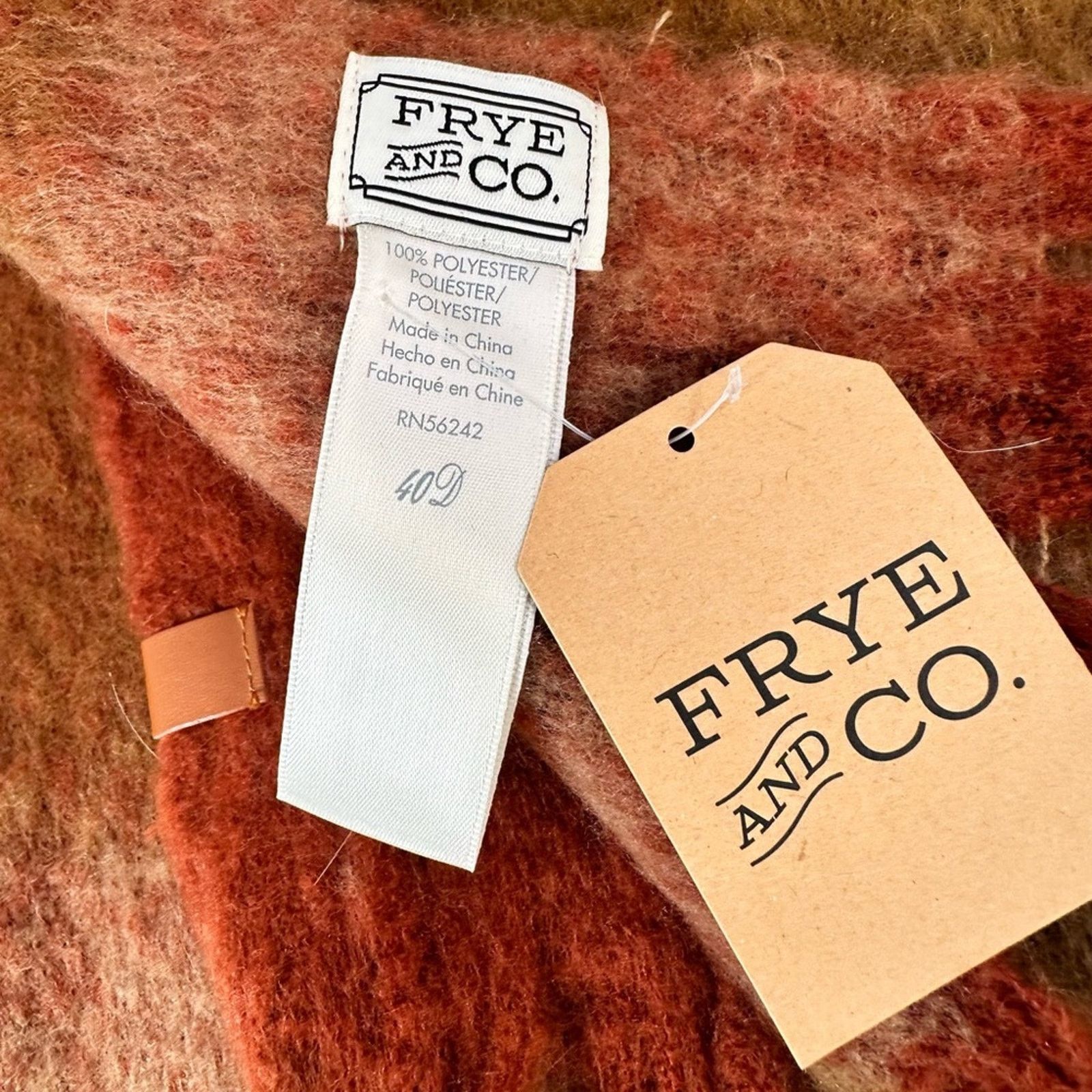 Frye NWT Frye And Co Wide Band Fringed Winter Scarf Pumpkin Spice Size ONE SIZE - 4 Thumbnail