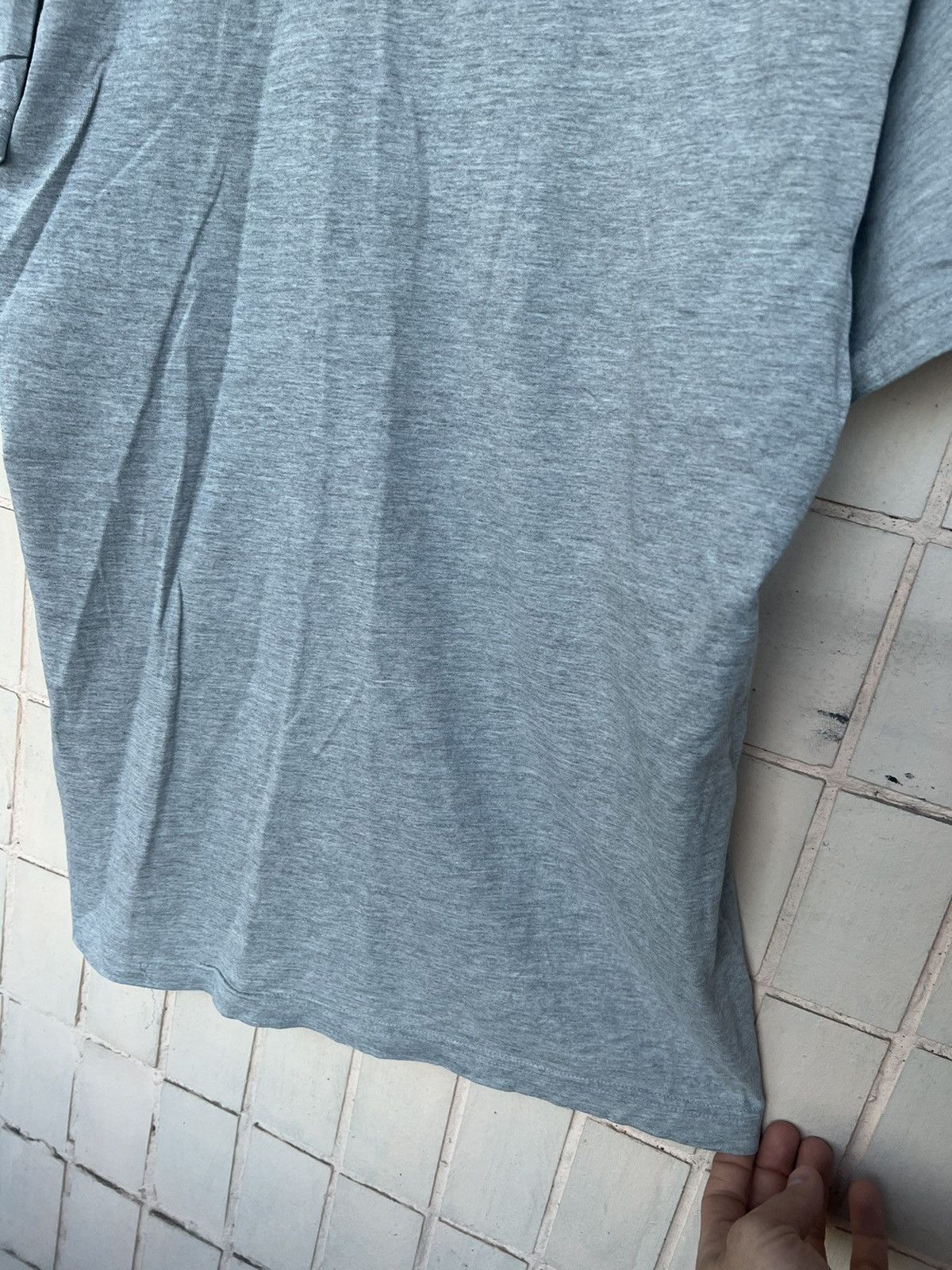 Nike Vintage Nike T Shirt Big Logo Swoosh Y2K Size US M / EU 48-50 / 2 - 25 Thumbnail