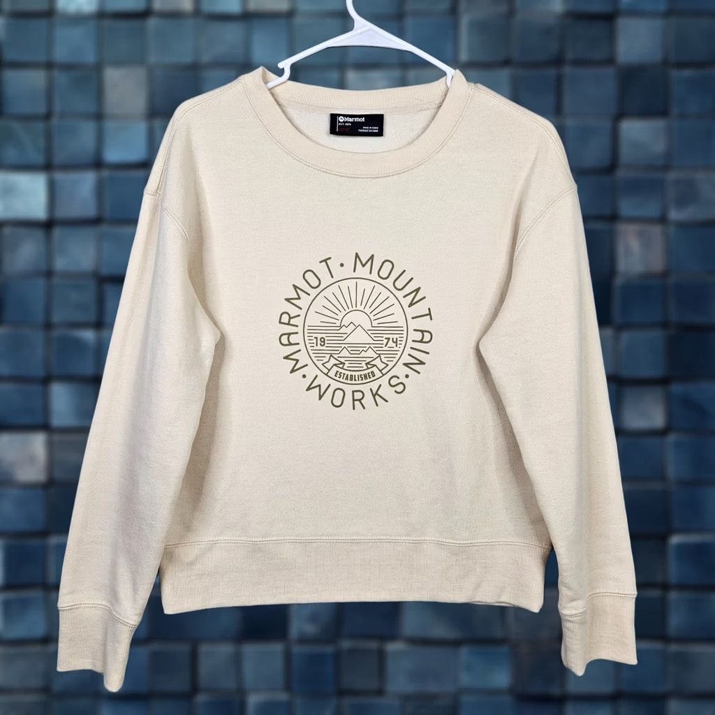 Marmot Marmot Women's Mountain Works Crew Neck Sweatshirt XS Beige Logo Activewear Long Sleeve Regular Fit Pullover Cotton Polyester Fleece Size XS / US 0-2 / IT 36-38 - 1 Thumbnail