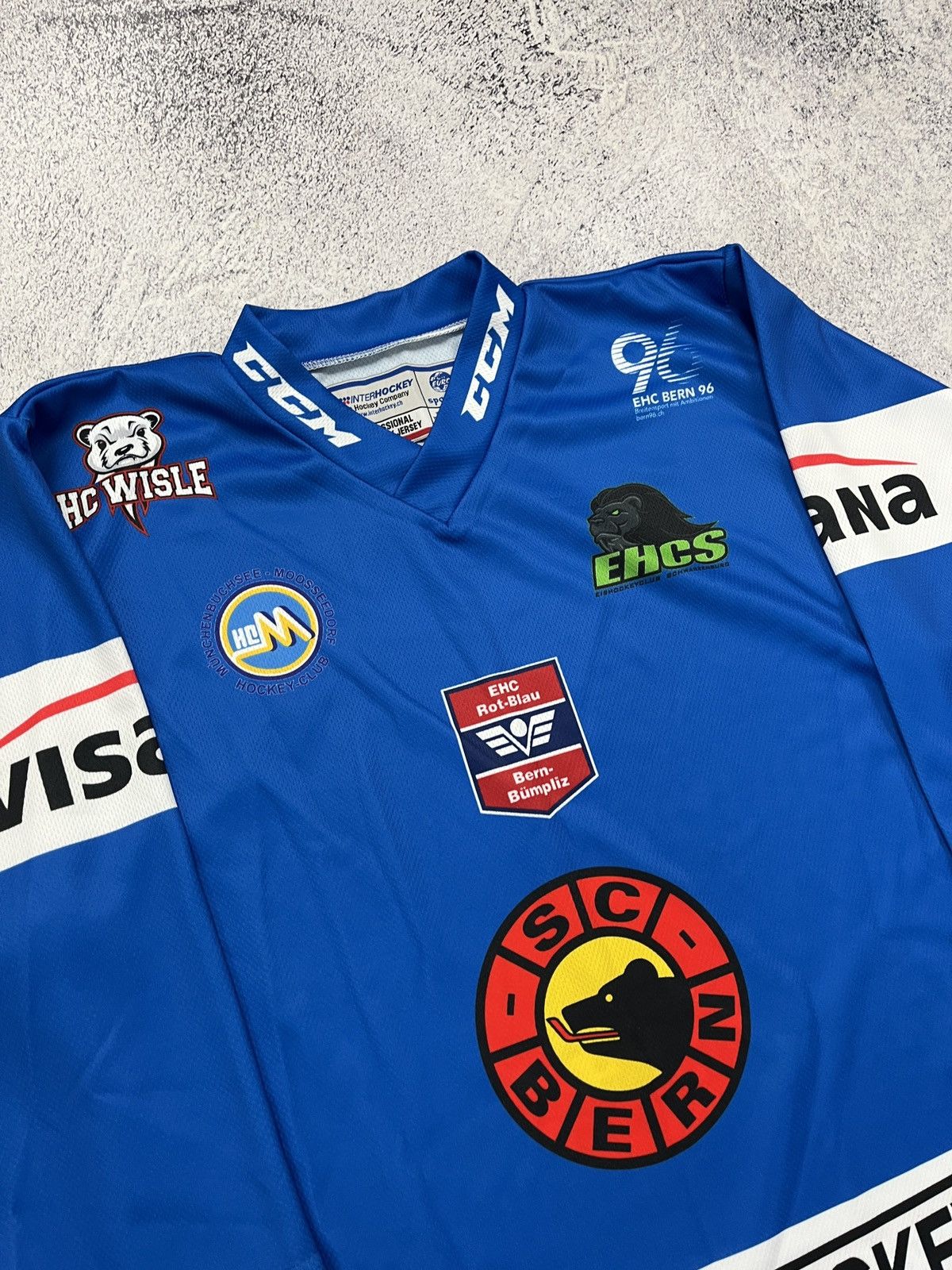 NHL SC Bern Ice Hockey Jersey CCM Rare Size US S / EU 44-46 / 1 - 3 Thumbnail