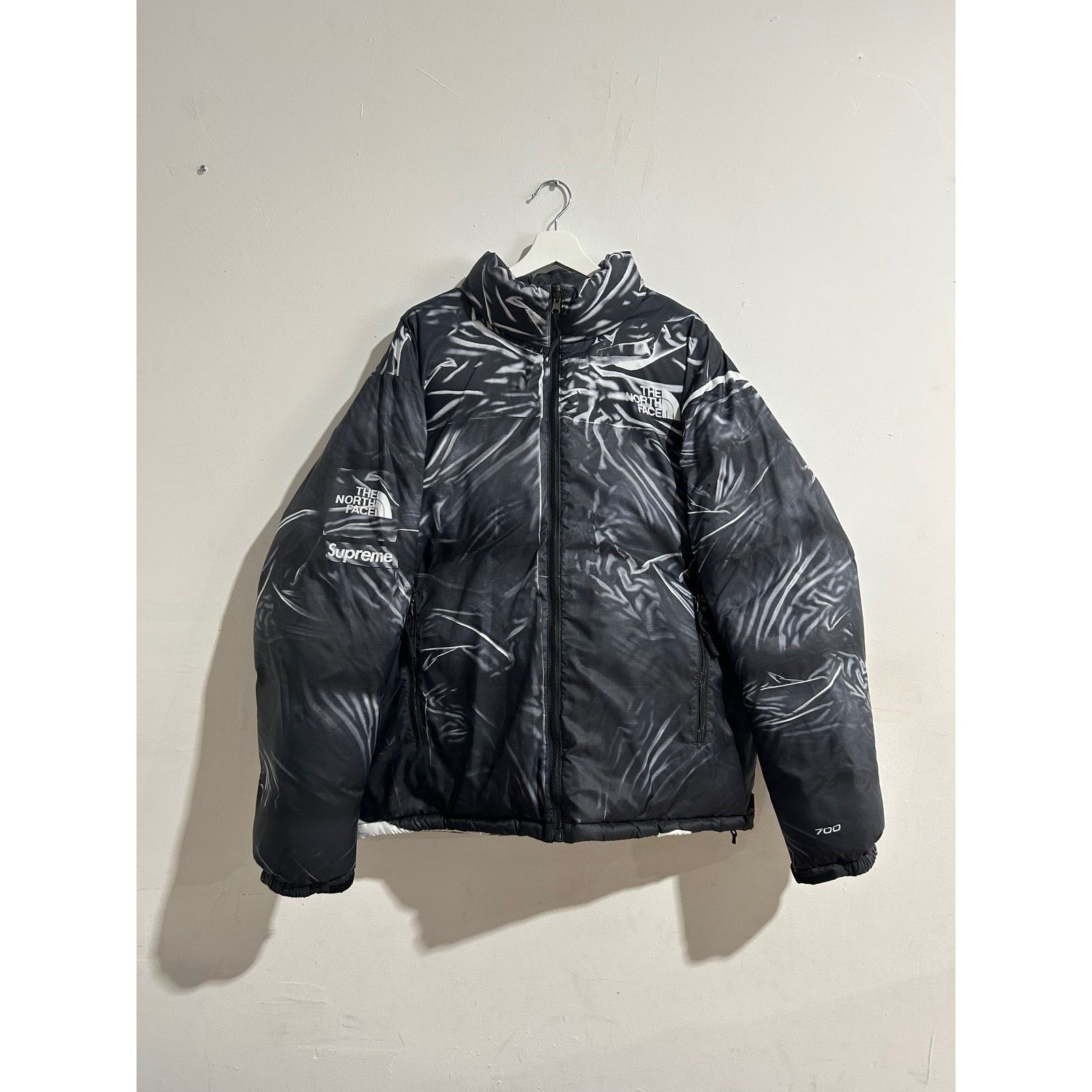 Supreme SUPREME TNF PRINTED PUFFER SIZE EXTRA LARGE Size US XL / EU 56 / 4 - 1 Preview