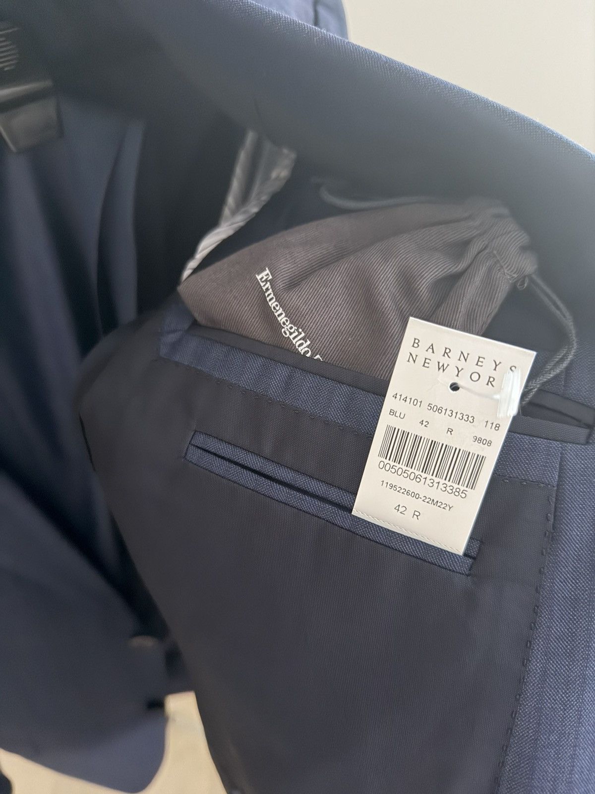 Ermenegildo Zegna Zegna Trofeo Navy Checker 2-Piece Suit 42R US/52R IT Size 42R - 7 Thumbnail
