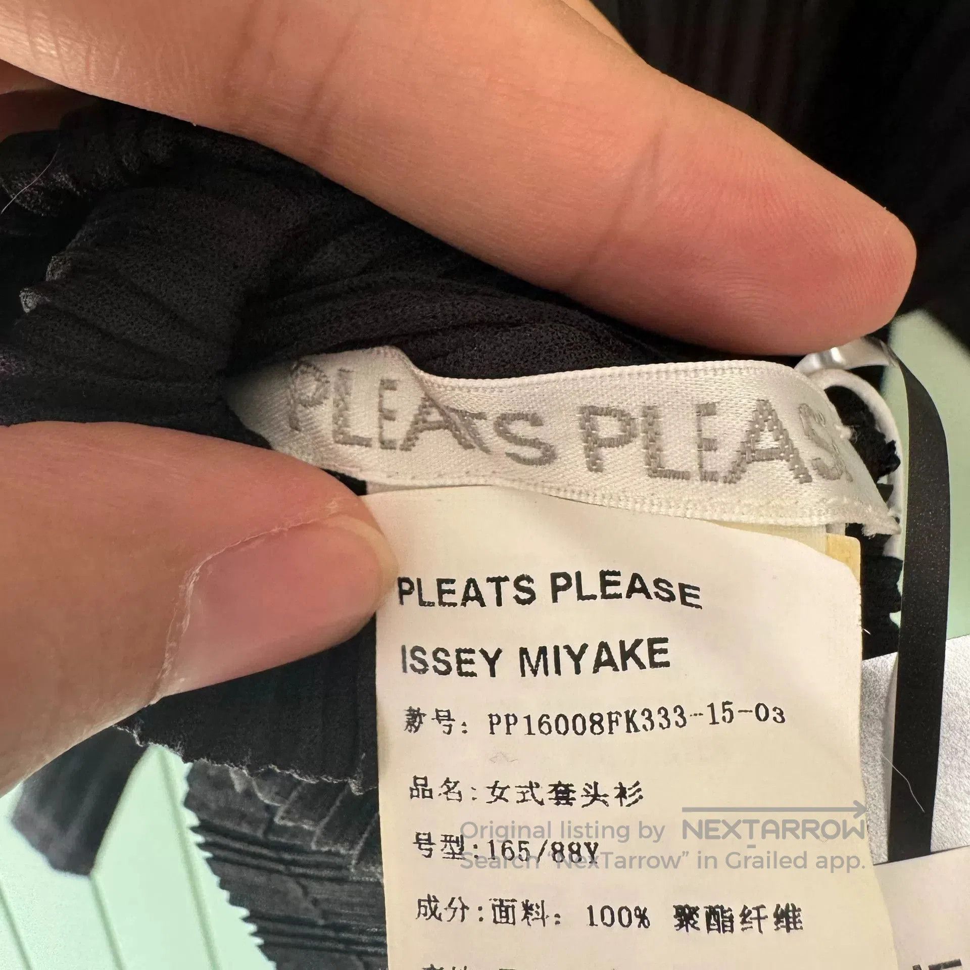 Pleats Please Issey Miyake PLEATS PLEASE ISSEY MIYAKE Black Turtleneck Sweater. Size L / US 10 / IT 46 - 3 Thumbnail