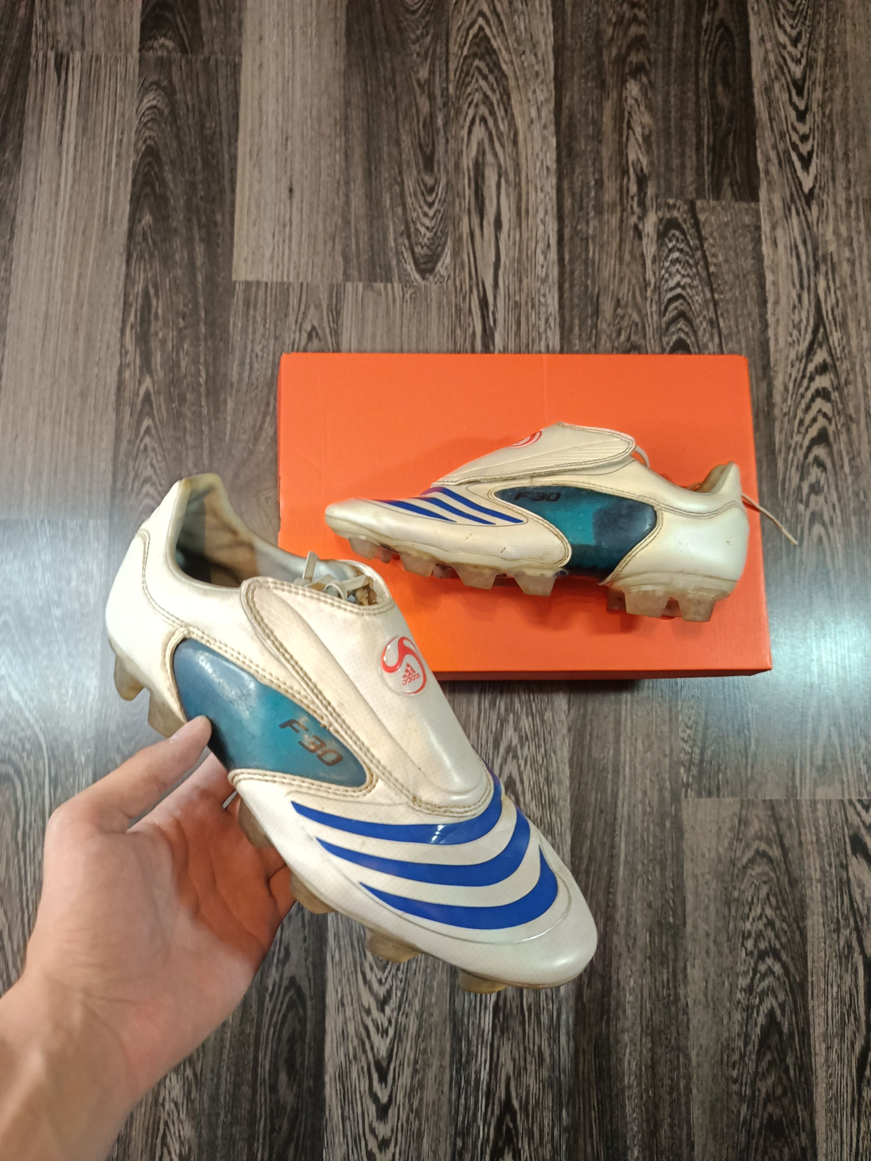 シューズ 00s adidas F30+ football shoes y2k 00s adidas F30+ football shoes y2k - メルカリ