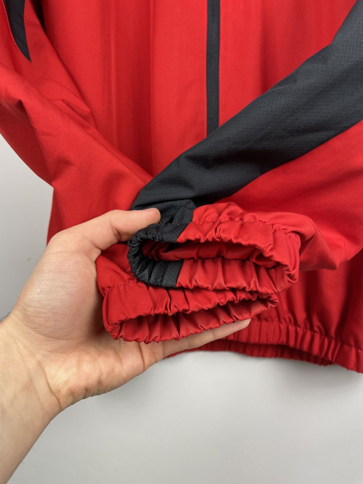 New Balance 2015 Liverpool Player Presentation Soccer Jacket Size US L / EU 52-54 / 3 - 6 Thumbnail