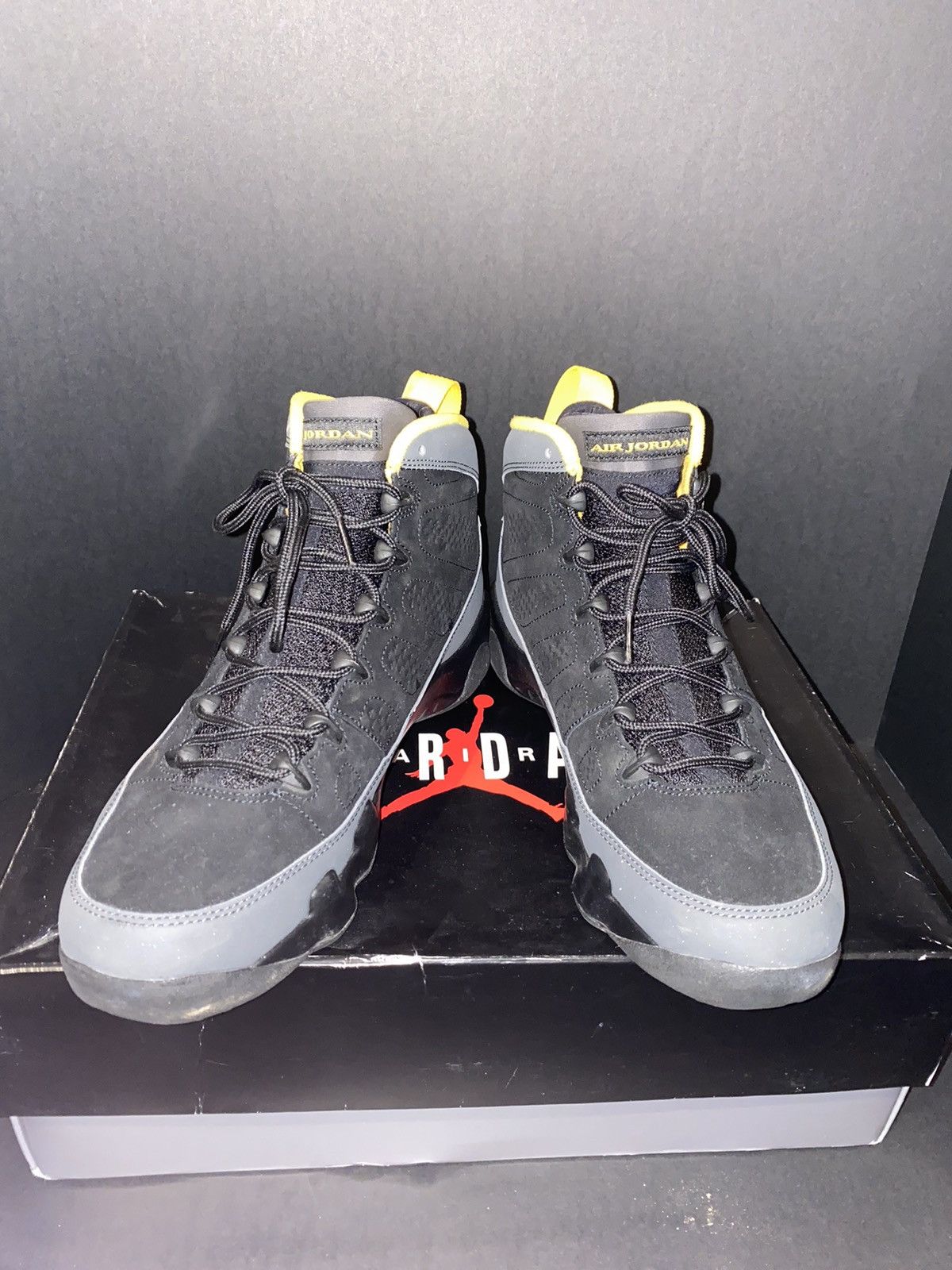 Air Jordan Retro University Gold/Grey Size With Box