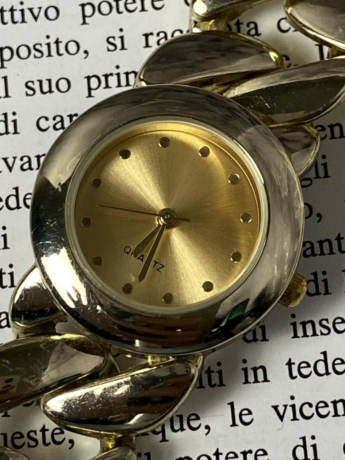Japanese Brand Vintage Gold Tone Watch WA-8410 Retro Rare Avant Garde Size ONE SIZE - 6 Thumbnail