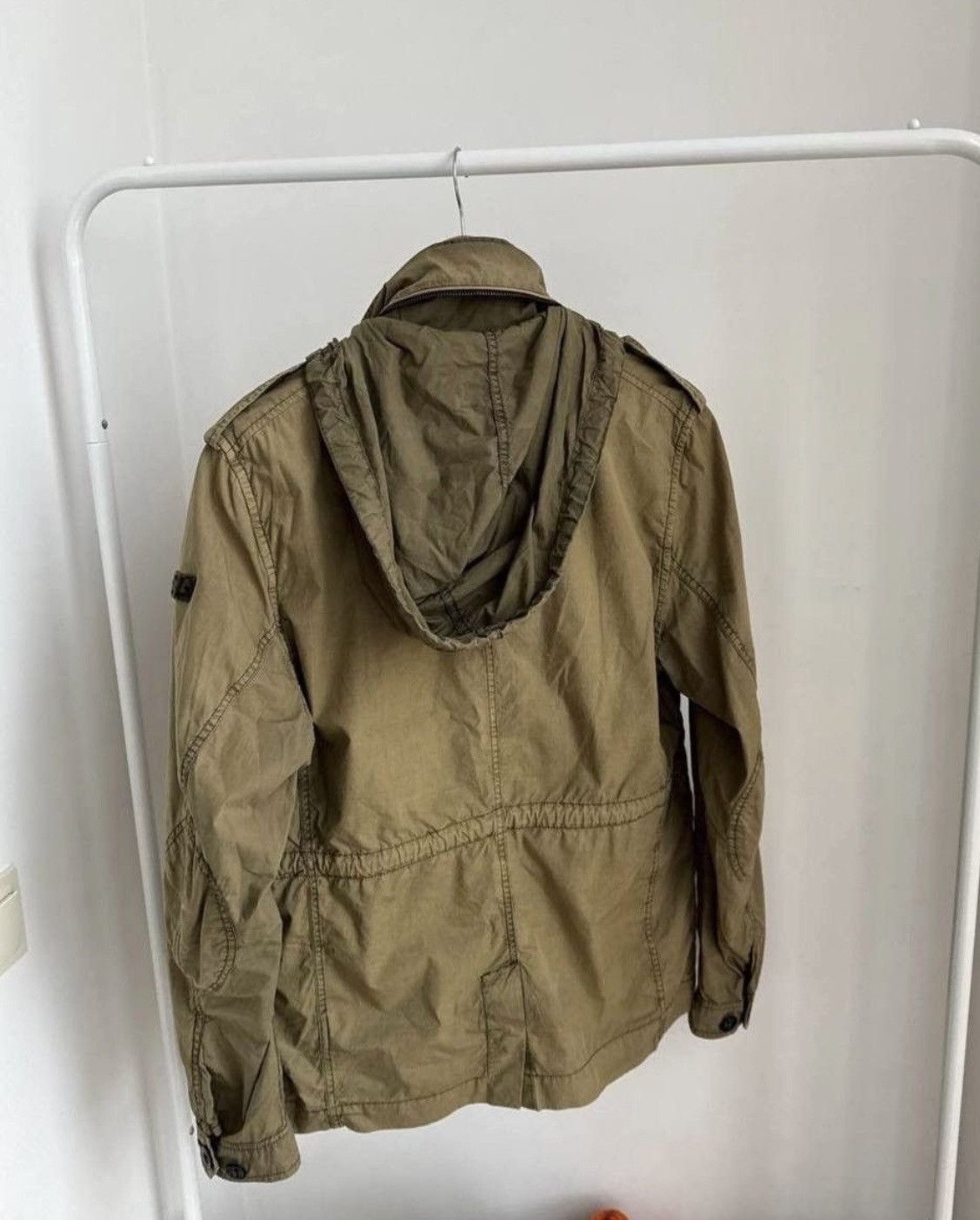Diesel × Vintage Vintage Diesel 90s Distressed cargo multi pocket jacket Size US M / EU 48-50 / 2 - 2 Thumbnail