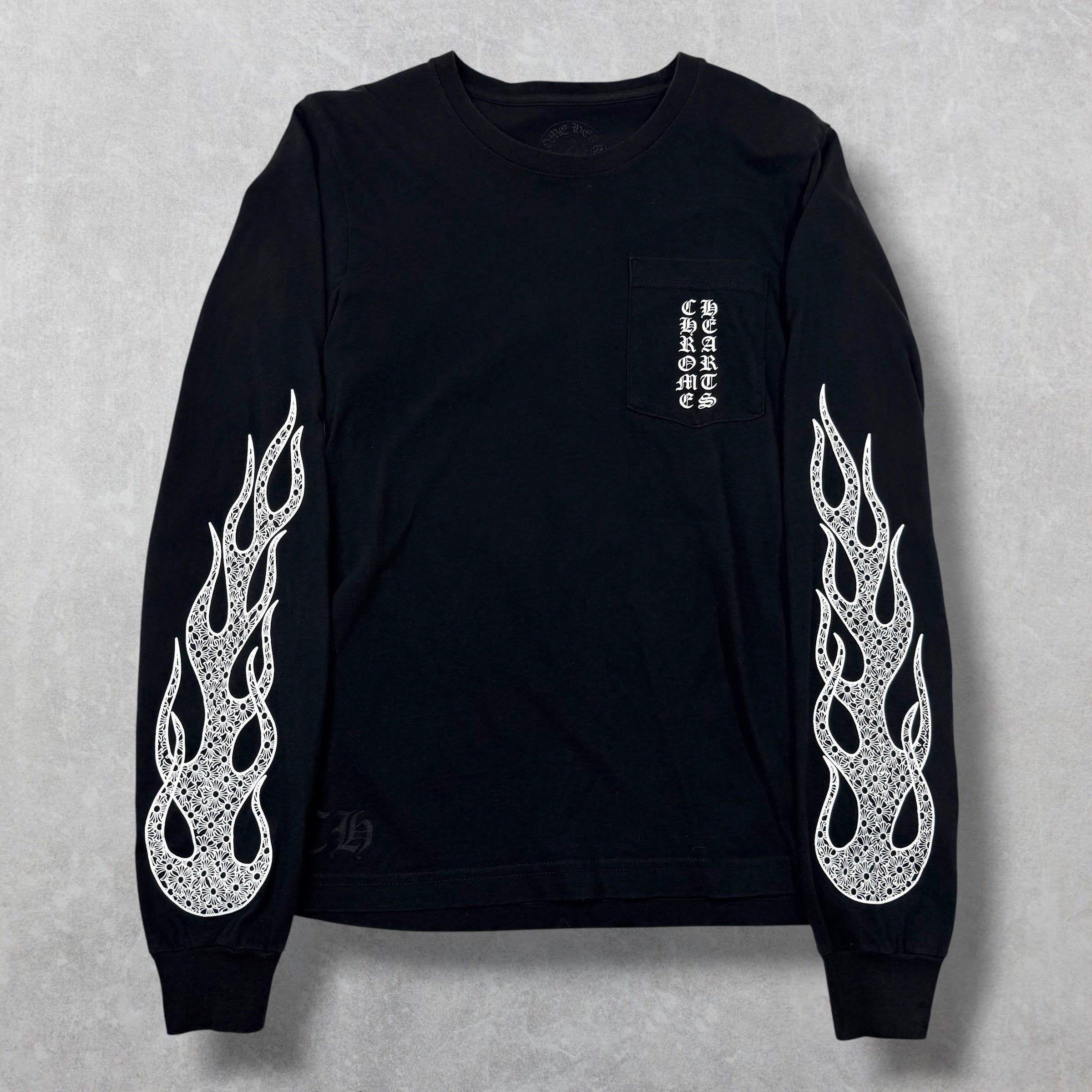 Chrome Hearts Chrome Hearts Cross Flames Black L/S S Size US S / EU 44-46 / 1 - 1 Thumbnail