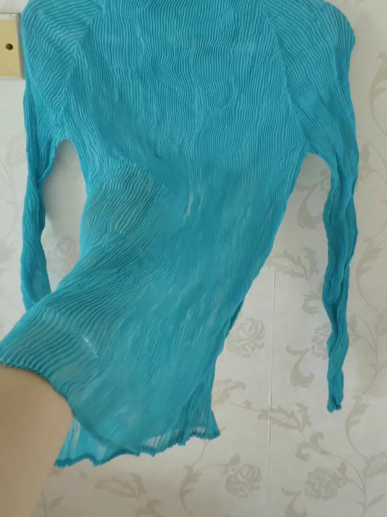 Issey Miyake Issey Miyake Blue main line wicker see-through high-neck t Size M / US 6-8 / IT 42-44 - 5 Thumbnail
