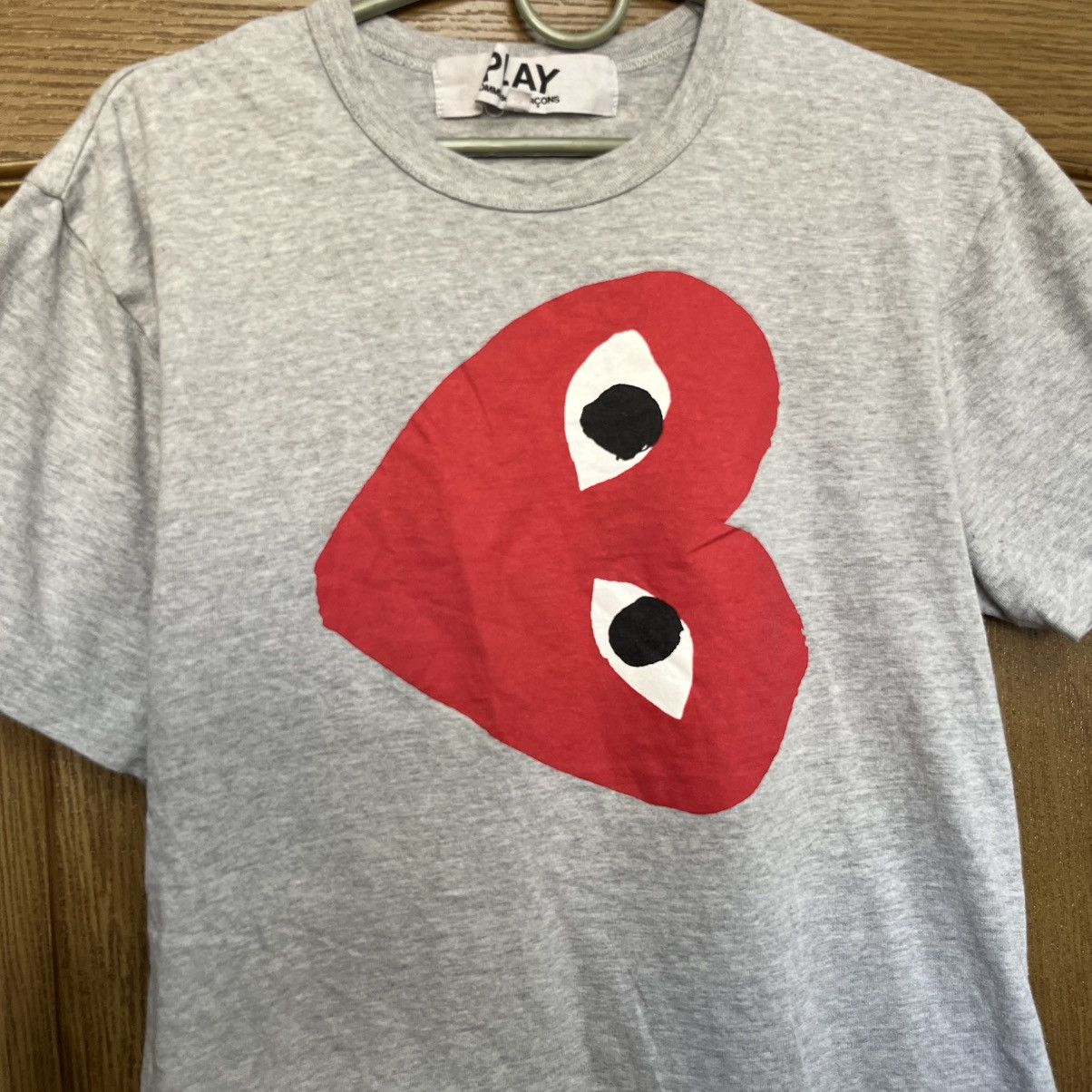 Comme des Garcons Comme Des Garcons Play CDG Big Logo T-Shirt Tee Size US M / EU 48-50 / 2 - 4 Thumbnail