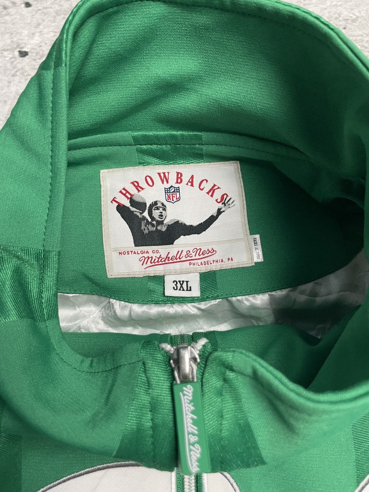Mitchell & Ness Mitchel & Ness Philadelphia Eagles Track Jacket Size US XXL / EU 58 / 5 - 6 Thumbnail