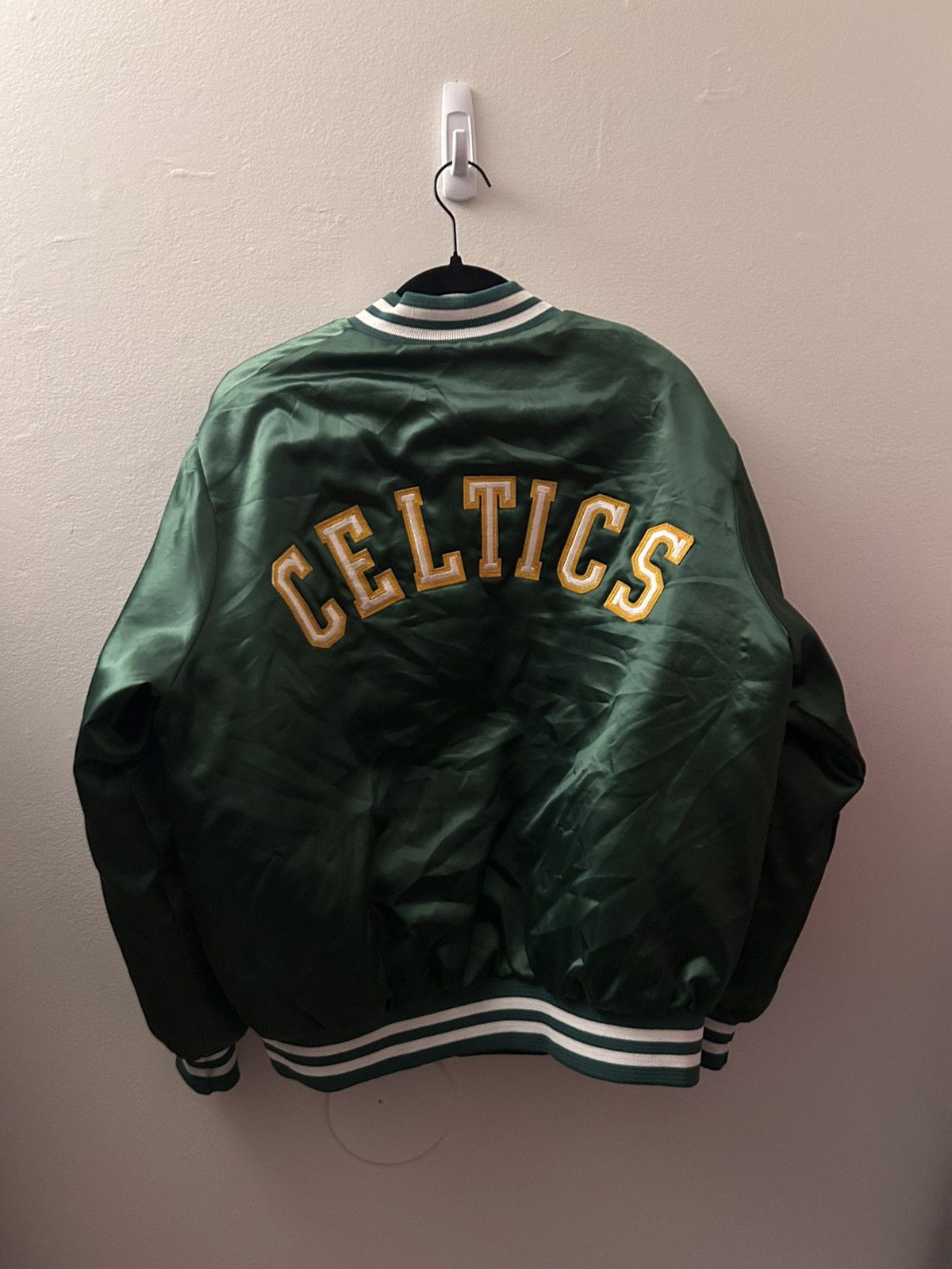 NBA Vintage Celtics Bomber Jacket Size US M / EU 48-50 / 2 - 2 Thumbnail