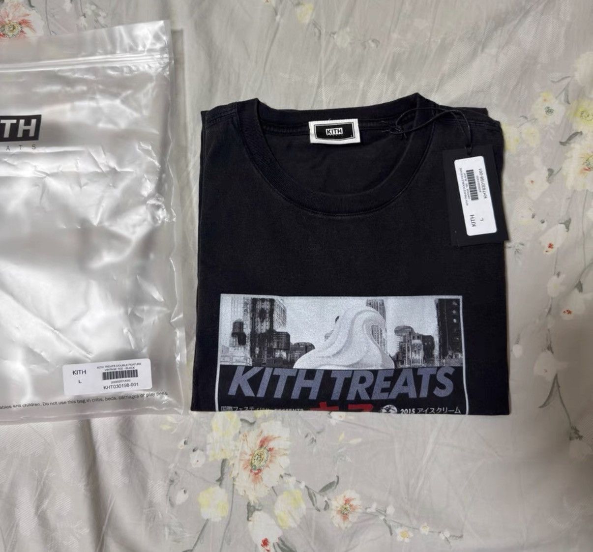 Kith KITH 25SS Limited Washed & Distressed Print Short Sleeve Tee Size US L / EU 52-54 / 3 - 3 Thumbnail