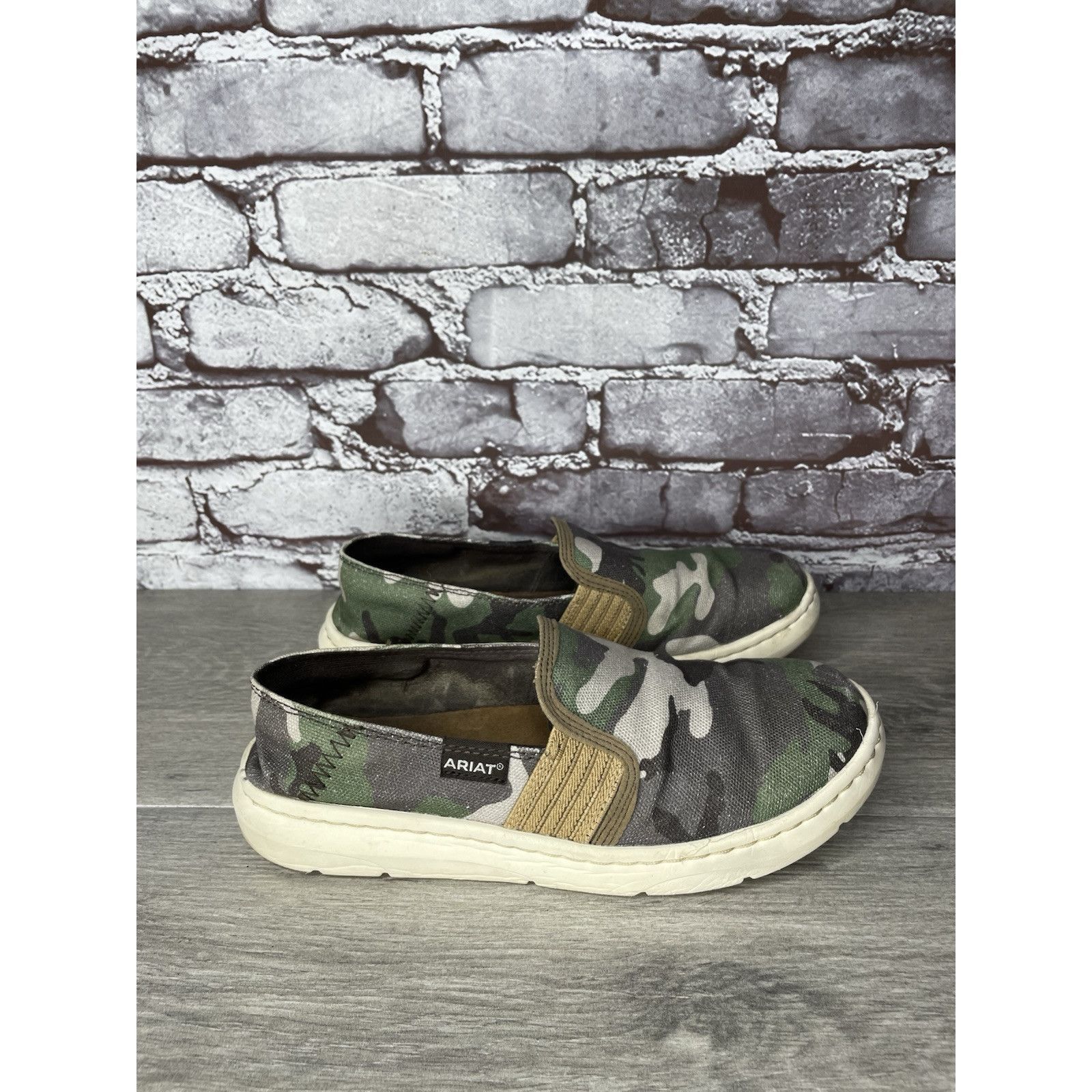 Ariat Ariat Cruiser Camo Green Brown Canvas Fabric Slip On Shoes W Size US 7.5 / IT 37.5 - 12 Thumbnail