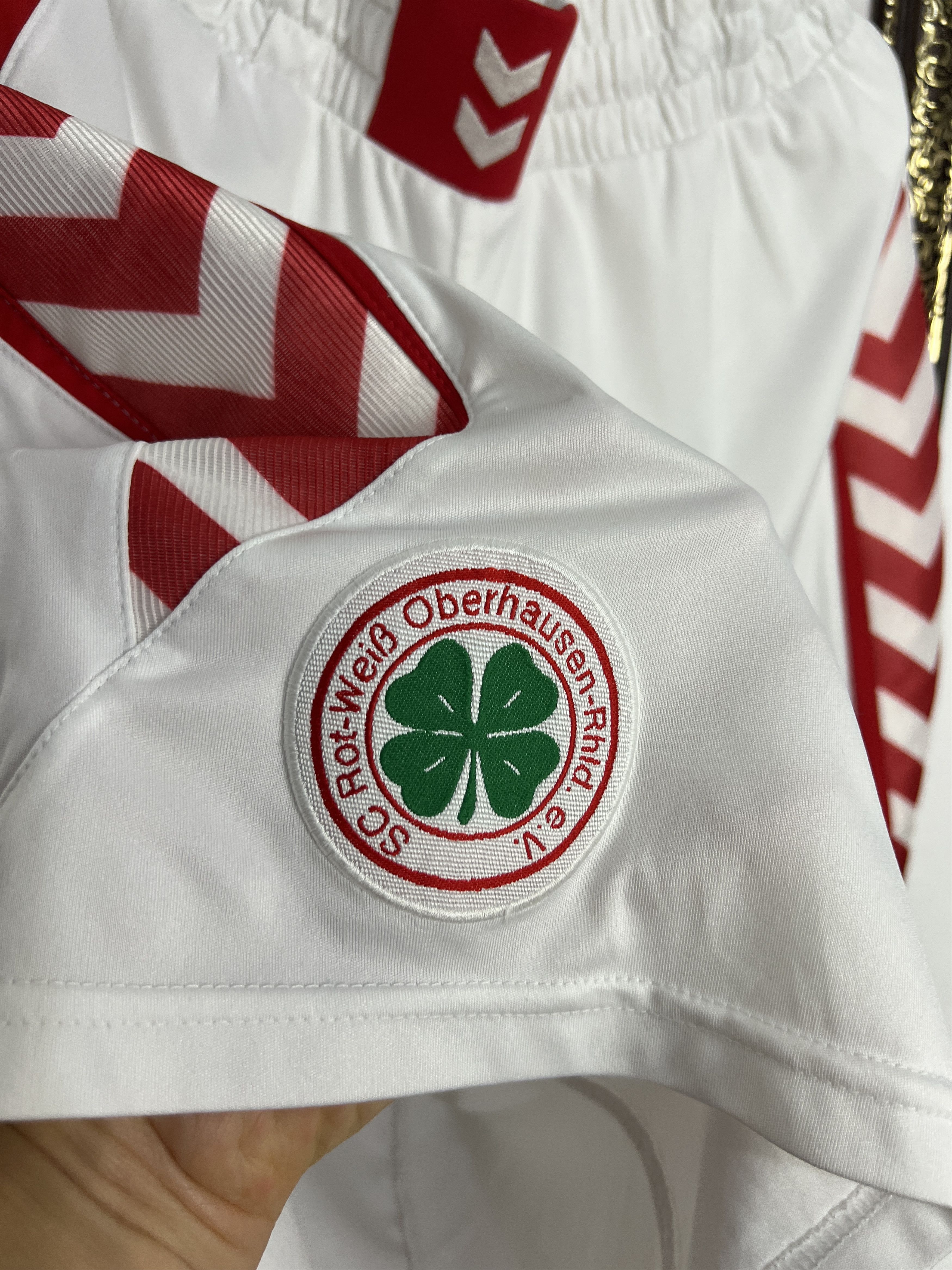 Hummel Vintage Hummel Rot-Weiss Oberhausen Football Shorts Soccer Size US 36 / EU 52 - 3 Thumbnail