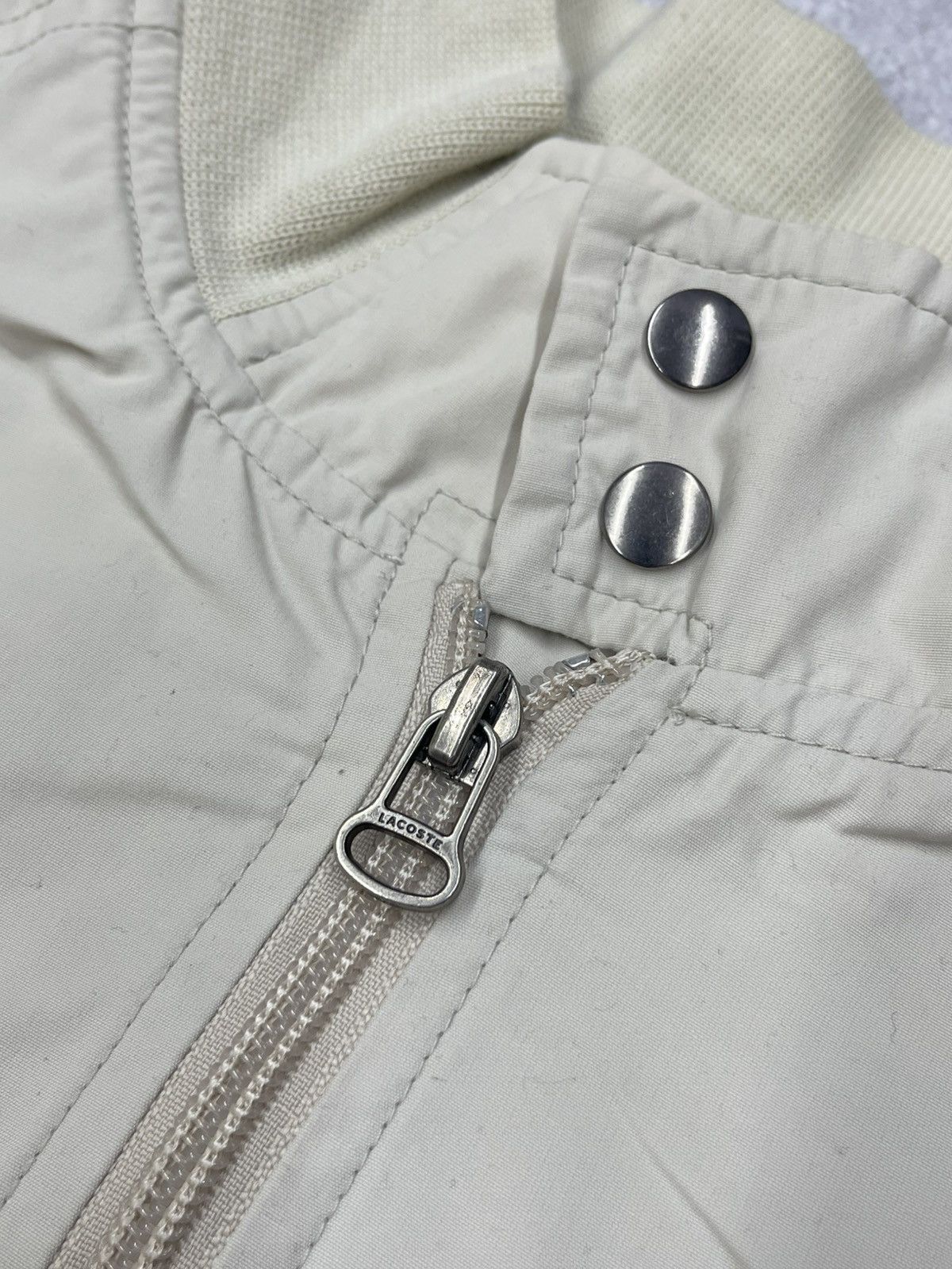 Lacoste Vintage Lacoste 90s Bomber Jacket Beige Metal Logo Crokodile Size US L / EU 52-54 / 3 - 6 Thumbnail