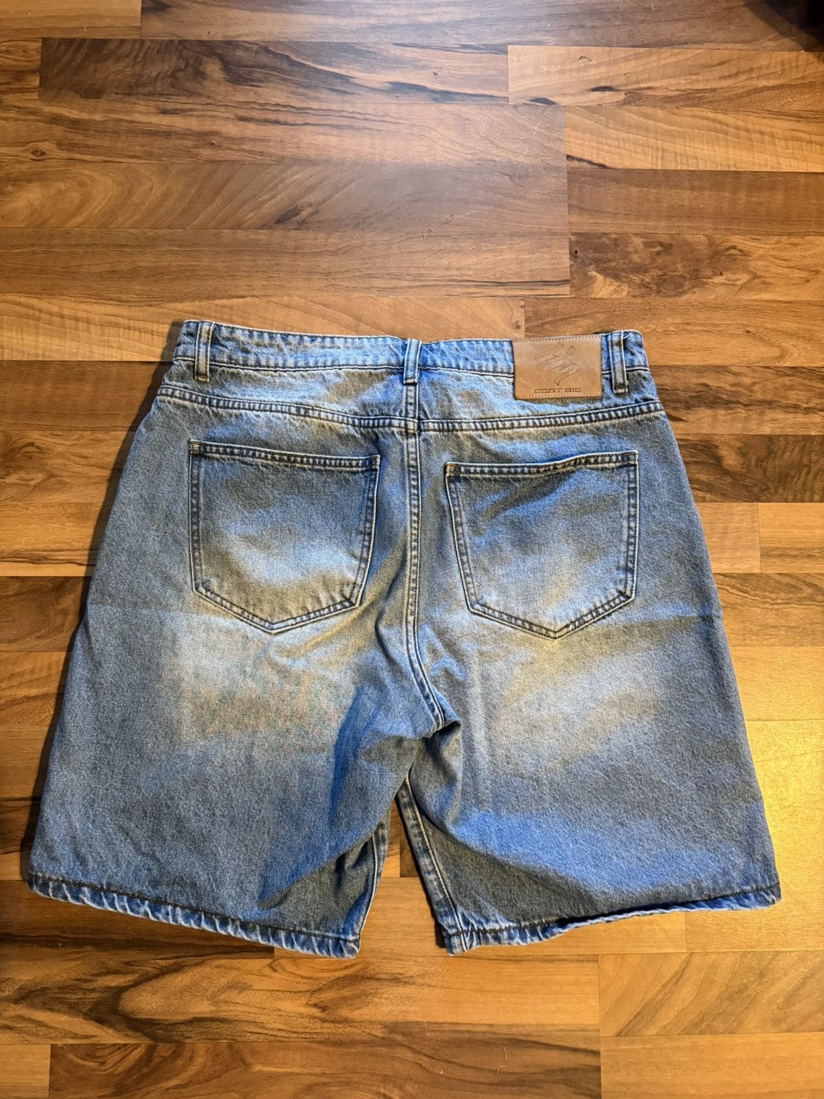 HMDD HMDD Calligraphy Jorts Size US 32 / EU 48 - 3 Thumbnail