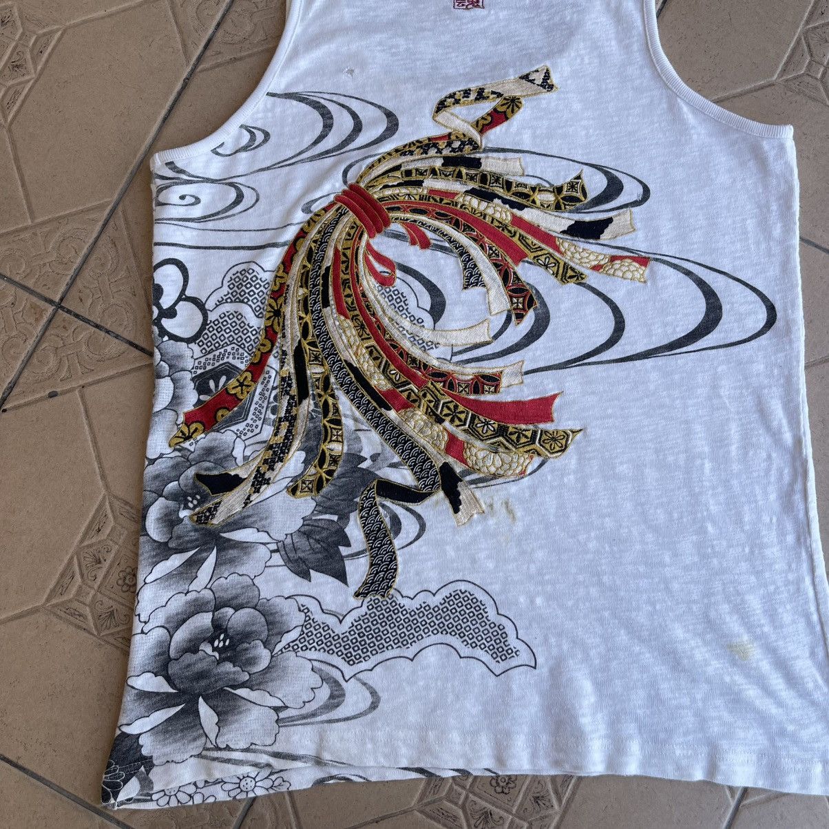 Japanese Brand × Vintage Karakuri Sukajan Vintage Tank Top Size M to L Size US M / EU 48-50 / 2 - 3 Thumbnail