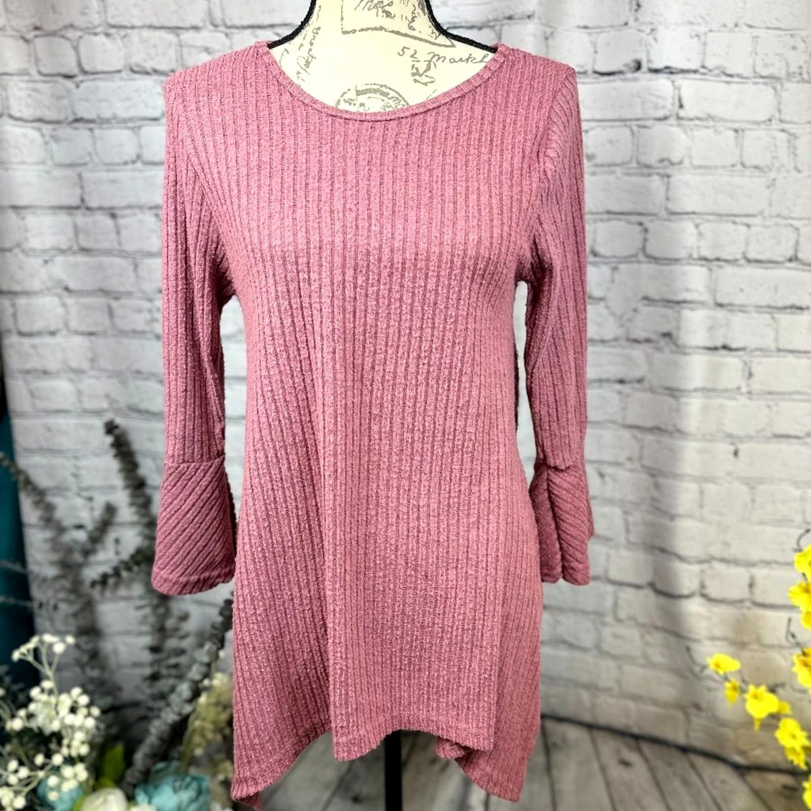 Other Love by Chesley Scoop Neck, Bell Sleeves Sweater - size M Size M / US 6-8 / IT 42-44 - 6 Thumbnail