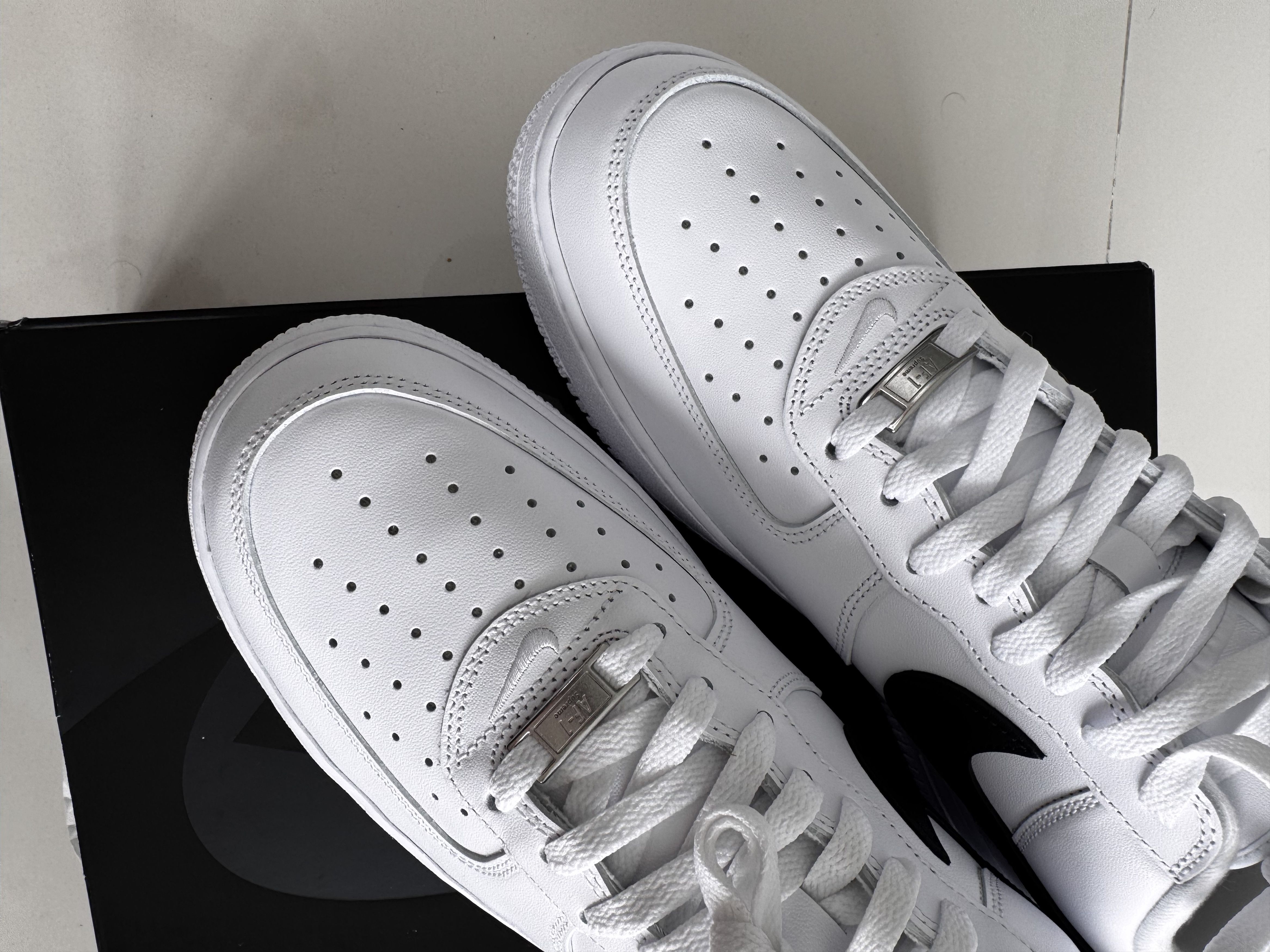 Supreme Supreme x Nike Air Force 1 Low White Black CU9225-102 Size US 11.5 / EU 44-45 - 4 Thumbnail