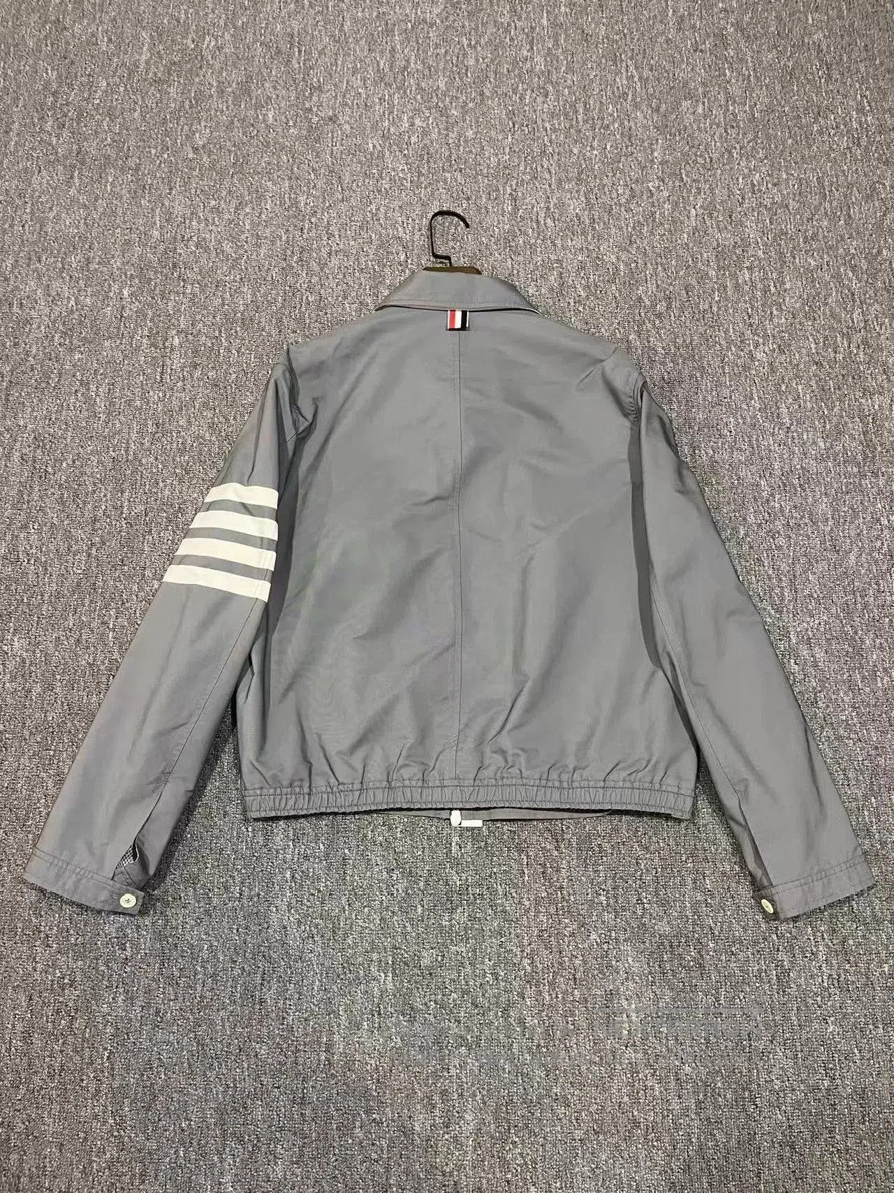 Thom Browne Thom Browne Classic Zip Jacket for Men. Size US M / EU 48-50 / 2 - 2 Thumbnail