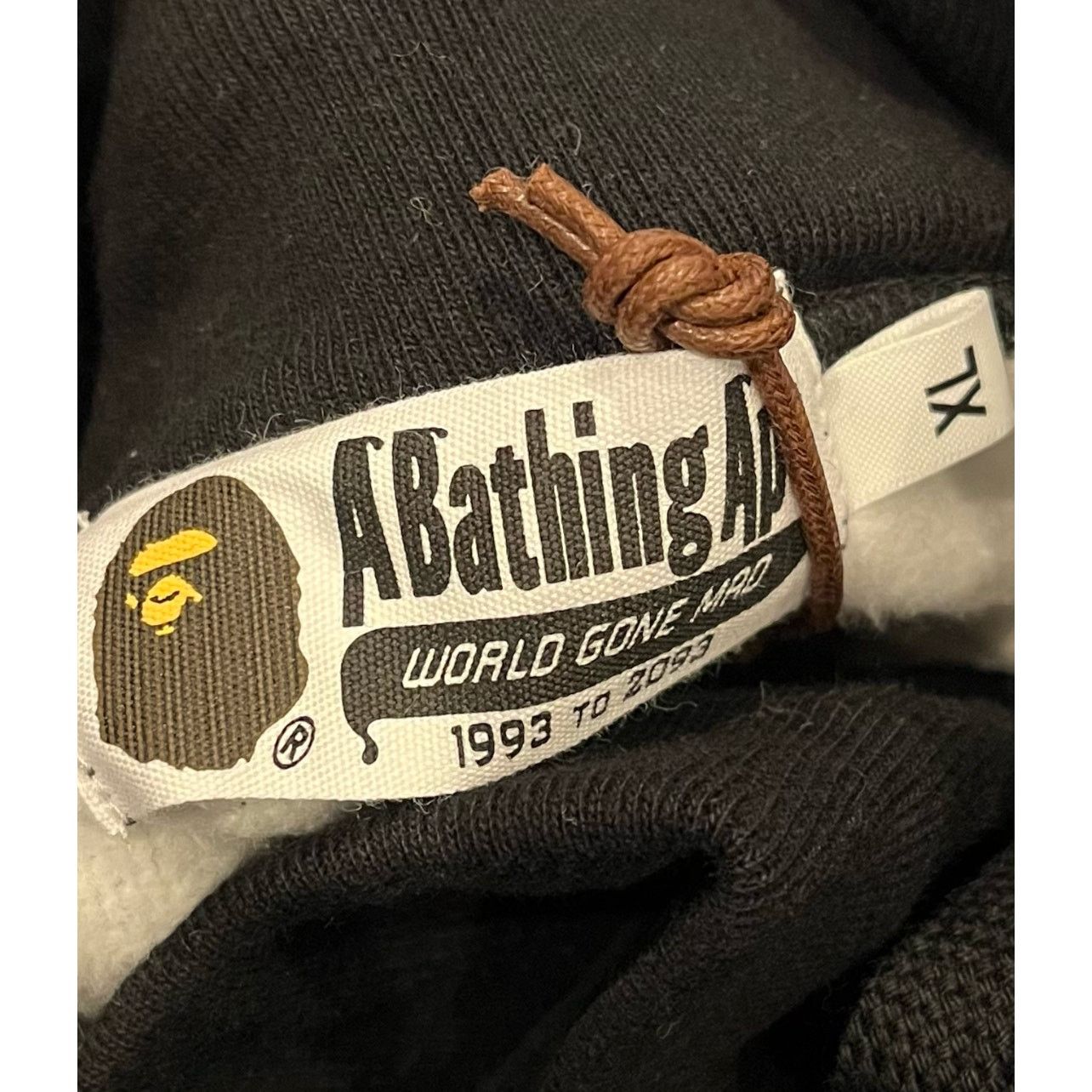 Bape BAPE GRAFFITI CHECK SWEAT SHORTS Size US 36 / EU 52 - 7 Thumbnail