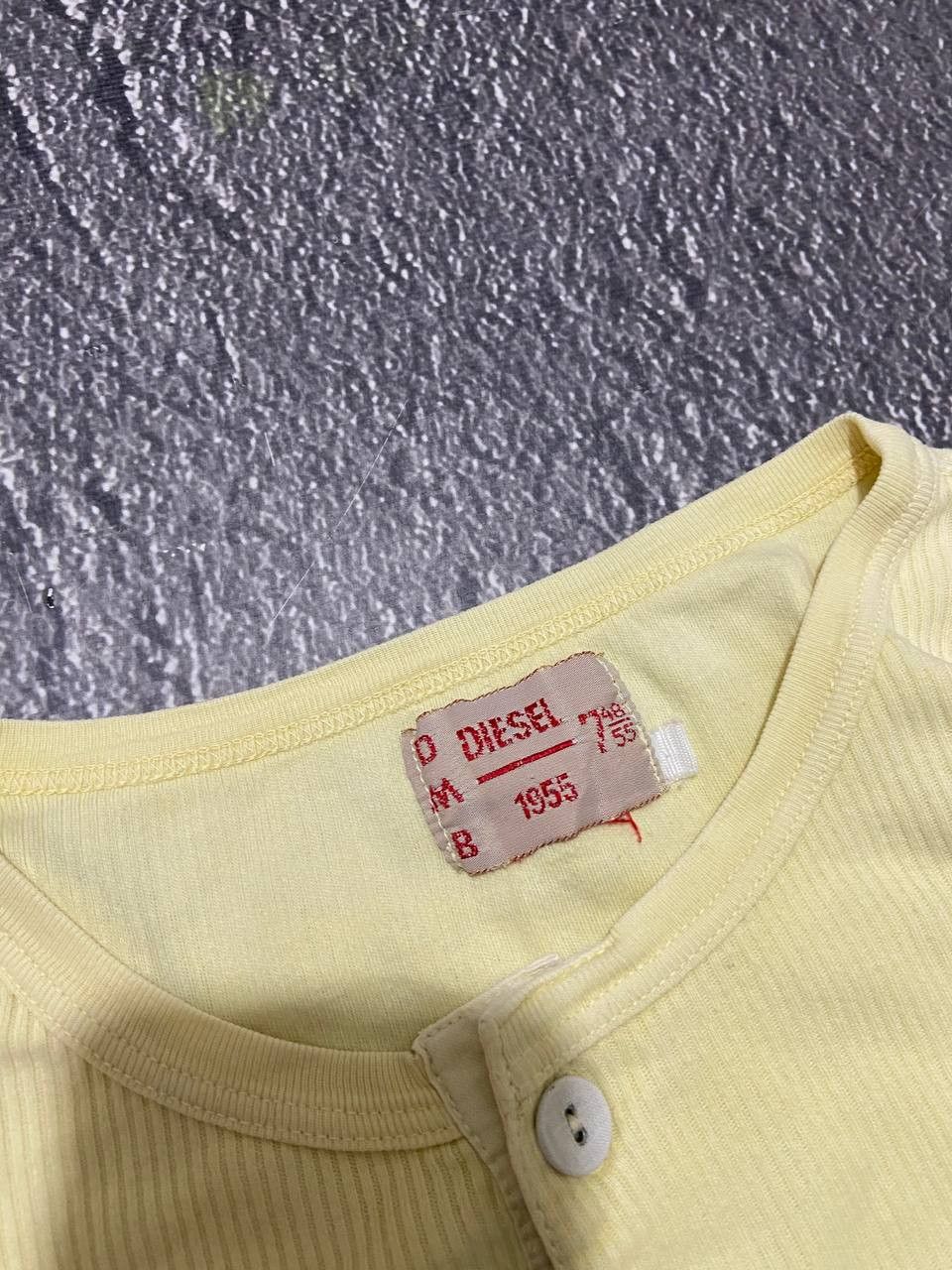 Diesel Vintage Diesel yellow t shirt Size US L / EU 52-54 / 3 - 3 Thumbnail