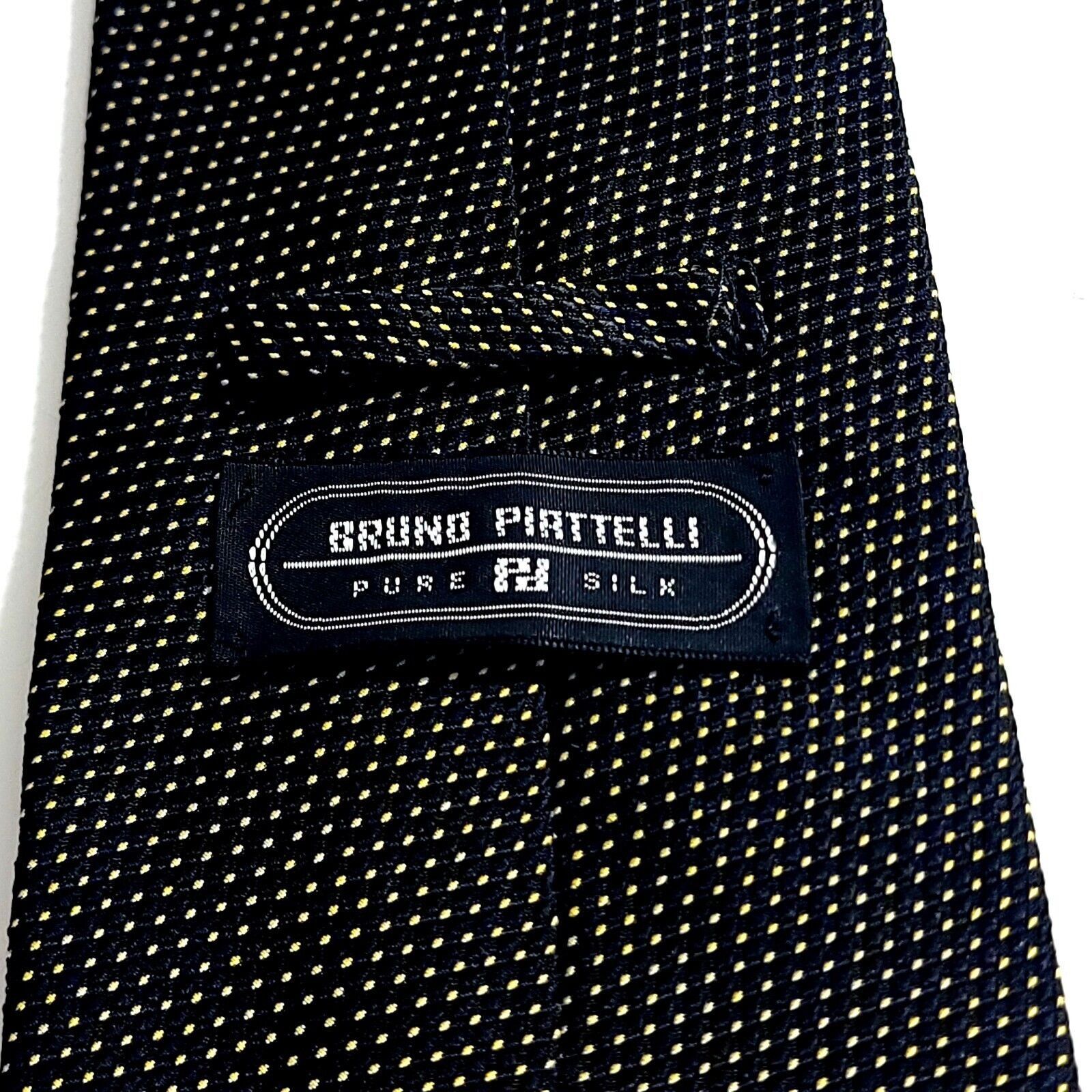 Bruno Piattelli Bruno Piattelli Woven Black Yellow Geometric Polka Dot Short Size ONE SIZE - 5 Thumbnail