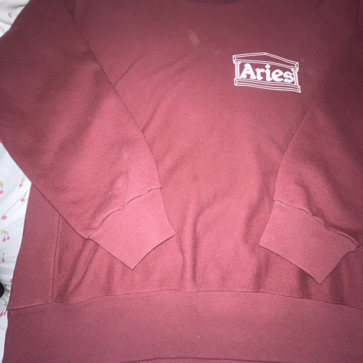 Aries Aries Sz Large Used Maroon Crewneck Size US L / EU 52-54 / 3 - 4 Thumbnail