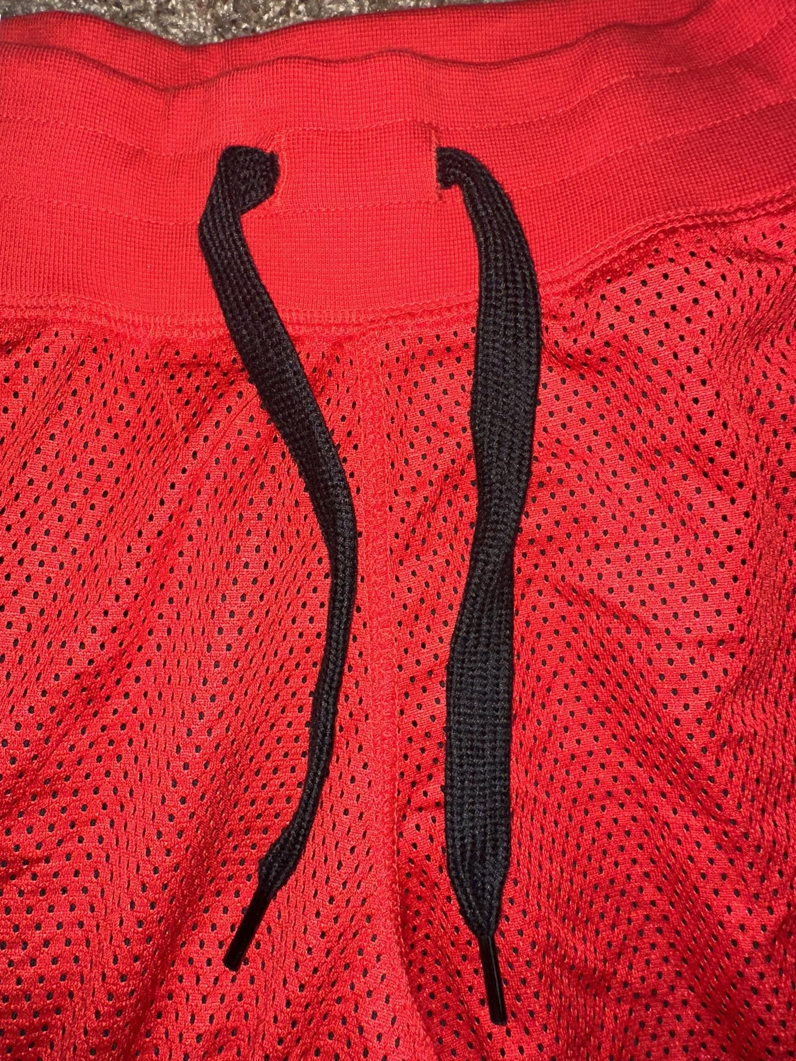 Nike Nike AIR RETRO Reversible Basketball Shorts Bred Active 2014 Size US 34 / EU 50 - 4 Thumbnail